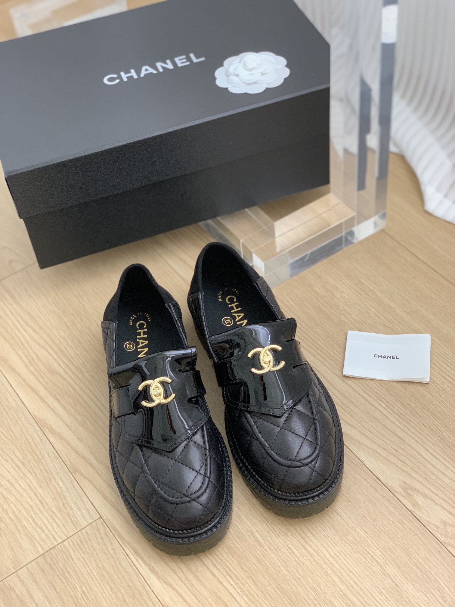 TOP CHANEL Classic Pair C-Buckle Loafers - 2 Colors