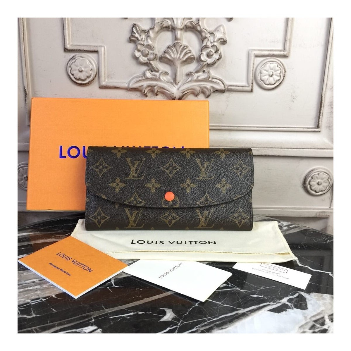 TOP Louis Vuitton LV Emilie Wallet Monogram Canvas