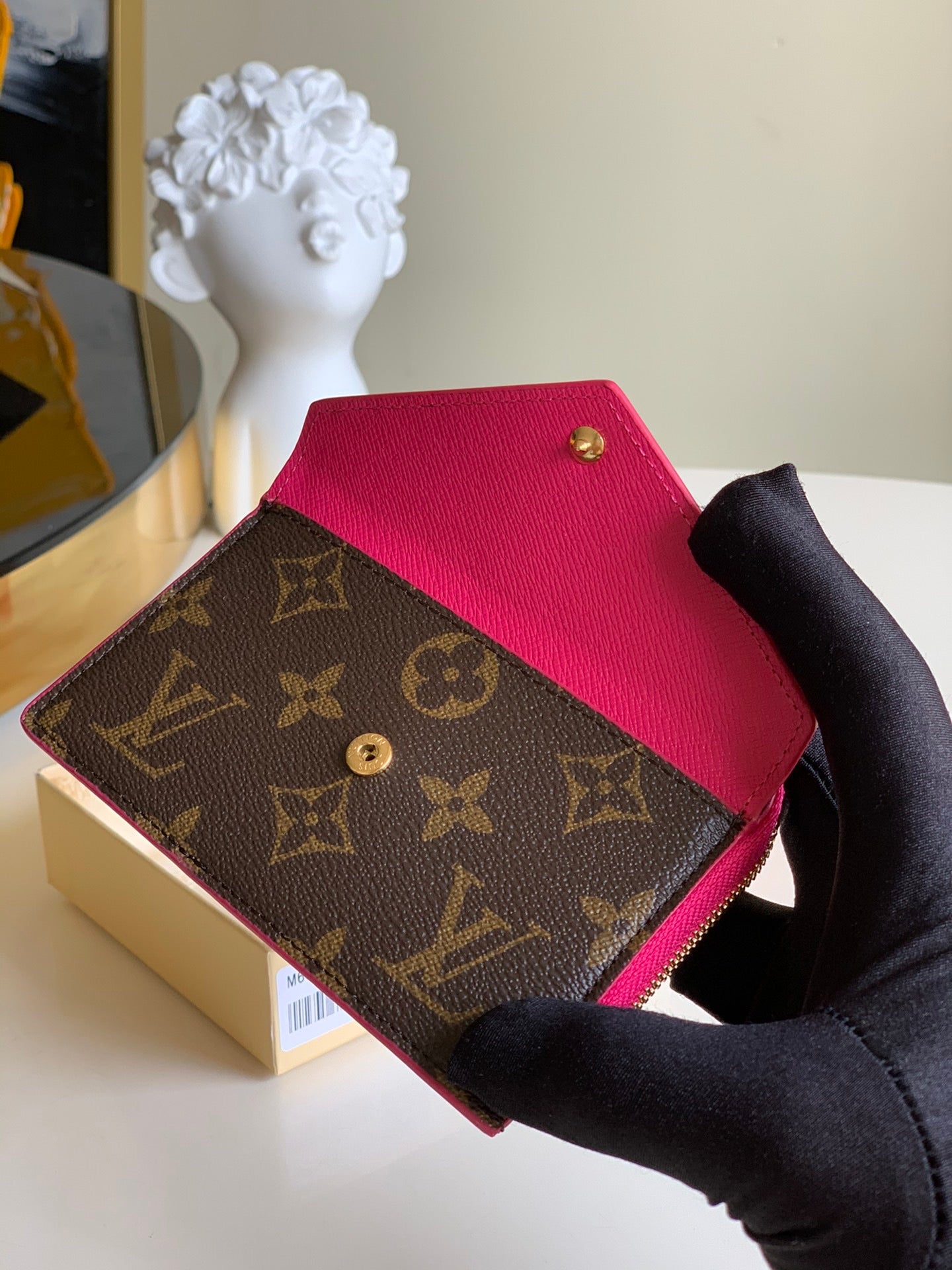 TOP Louis Vuitton LV LV Compact Key Wallet - Monogram