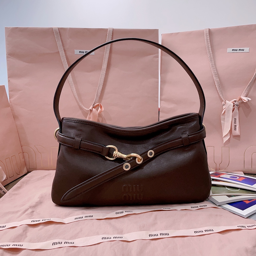 TOP Miu Miu Aventure Handbags Sheepskin 33X19X5CM/ 40X24X7CM - 2 Colour