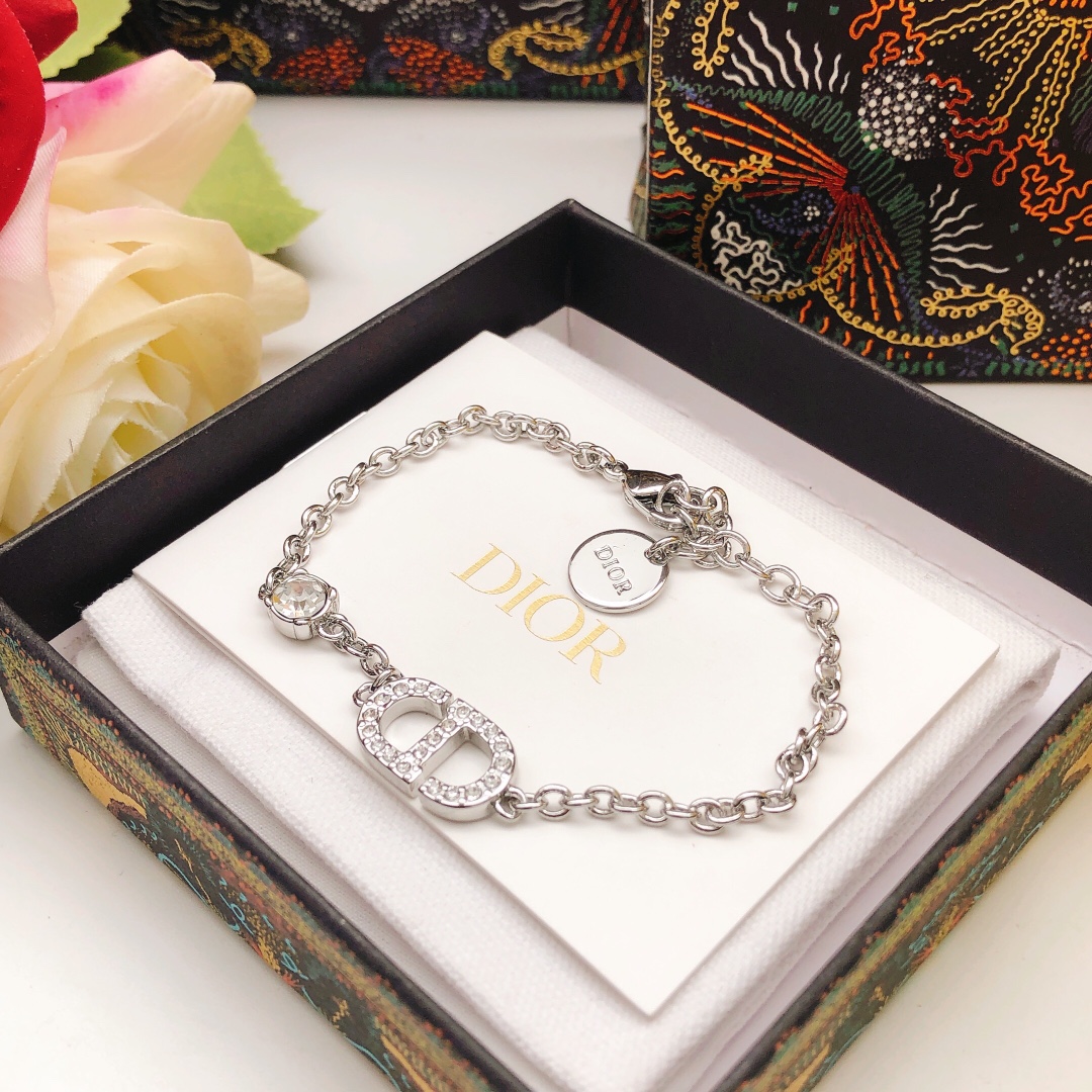 TOP Christian Dior CD Bracelet-2 Colors