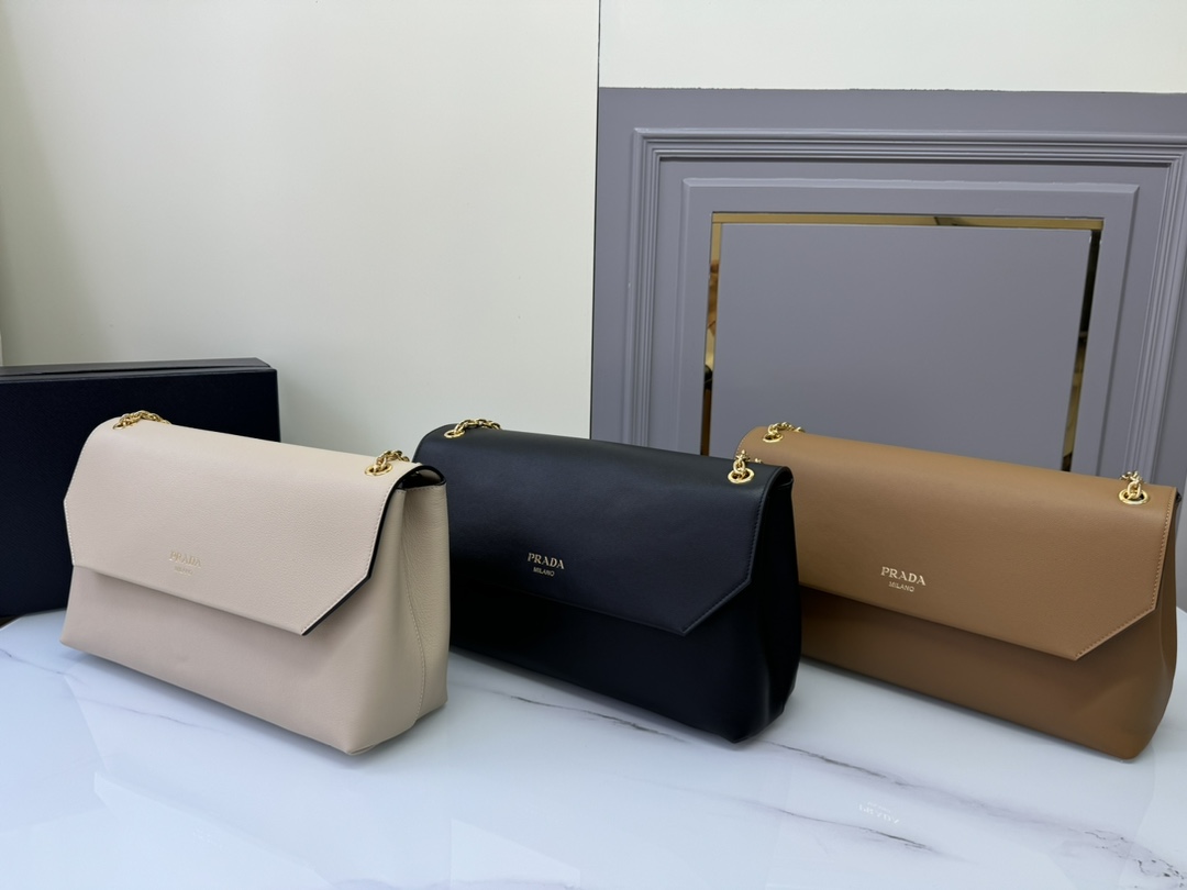 Top PRADA Chain Bag Calfskin with Lambskin Interior 35x18x10.5cm - 3 Color