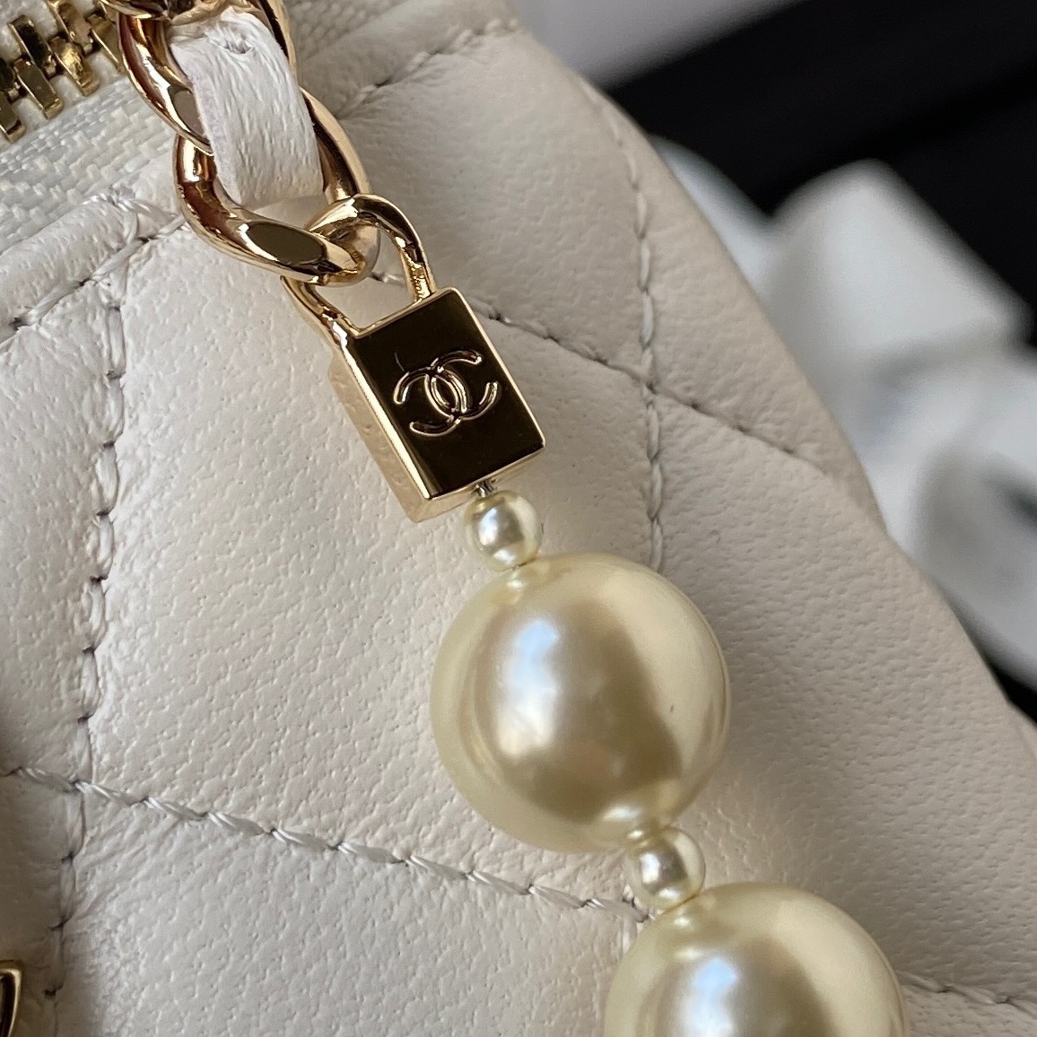 TOP CHANEL Mini Box Bag  8.5*11*7cm - 6 Color