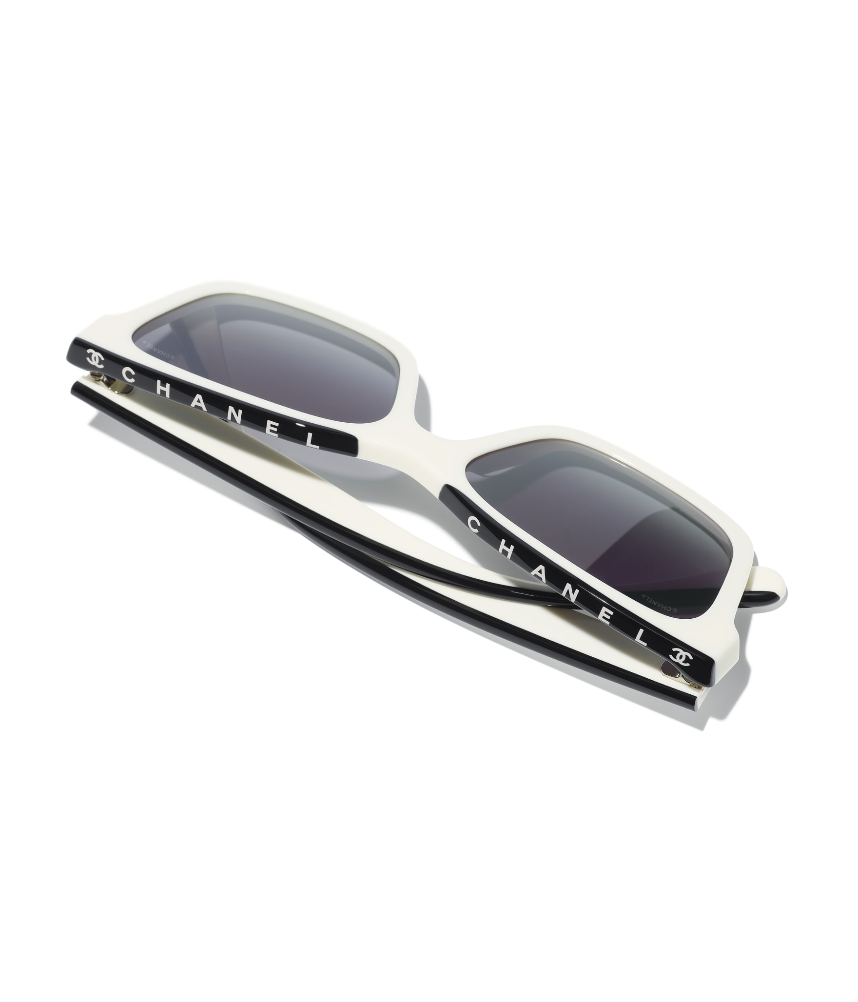 CHANEL Square Sunglasses A71342X02016S
