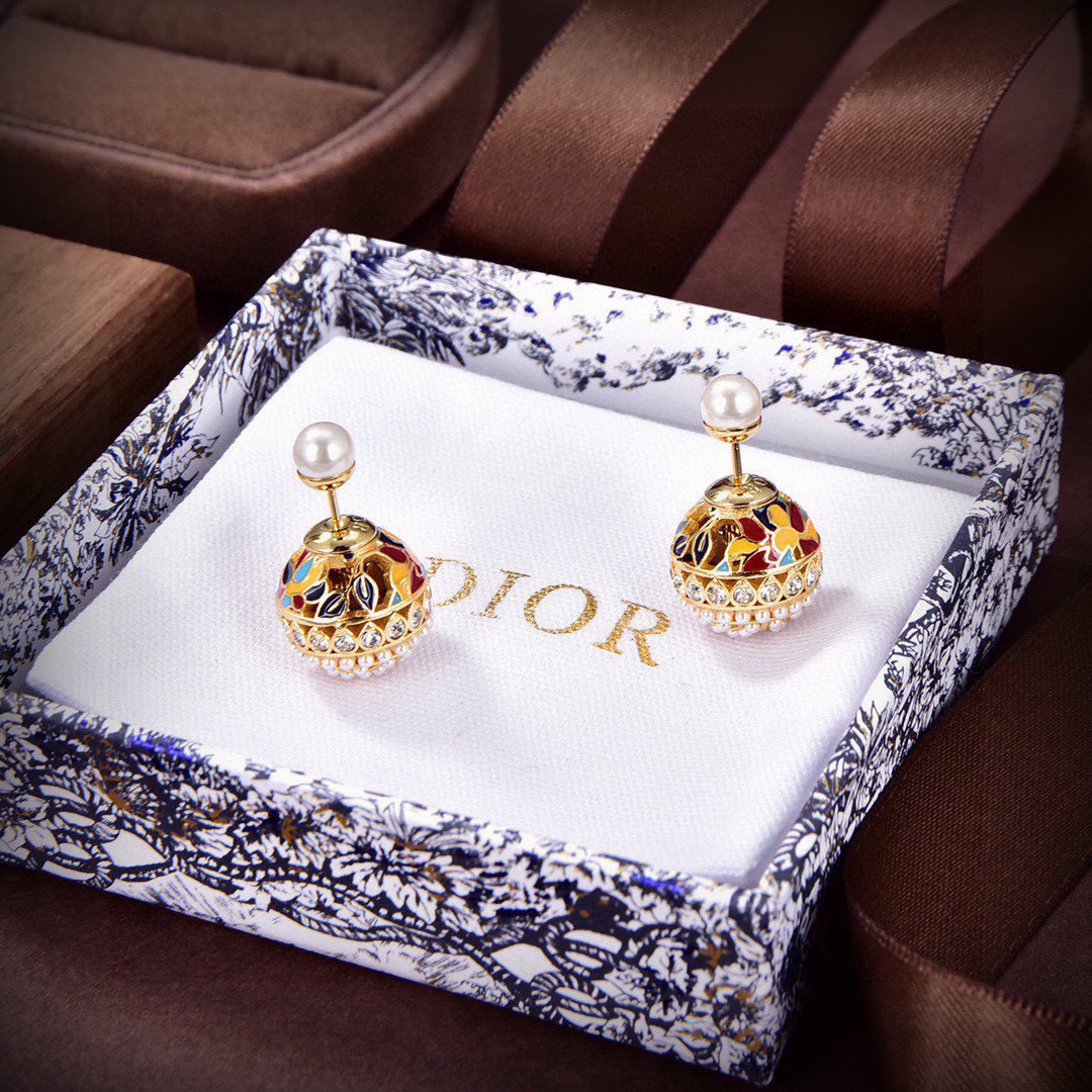 TOP Christian Dior Earrings -Gold