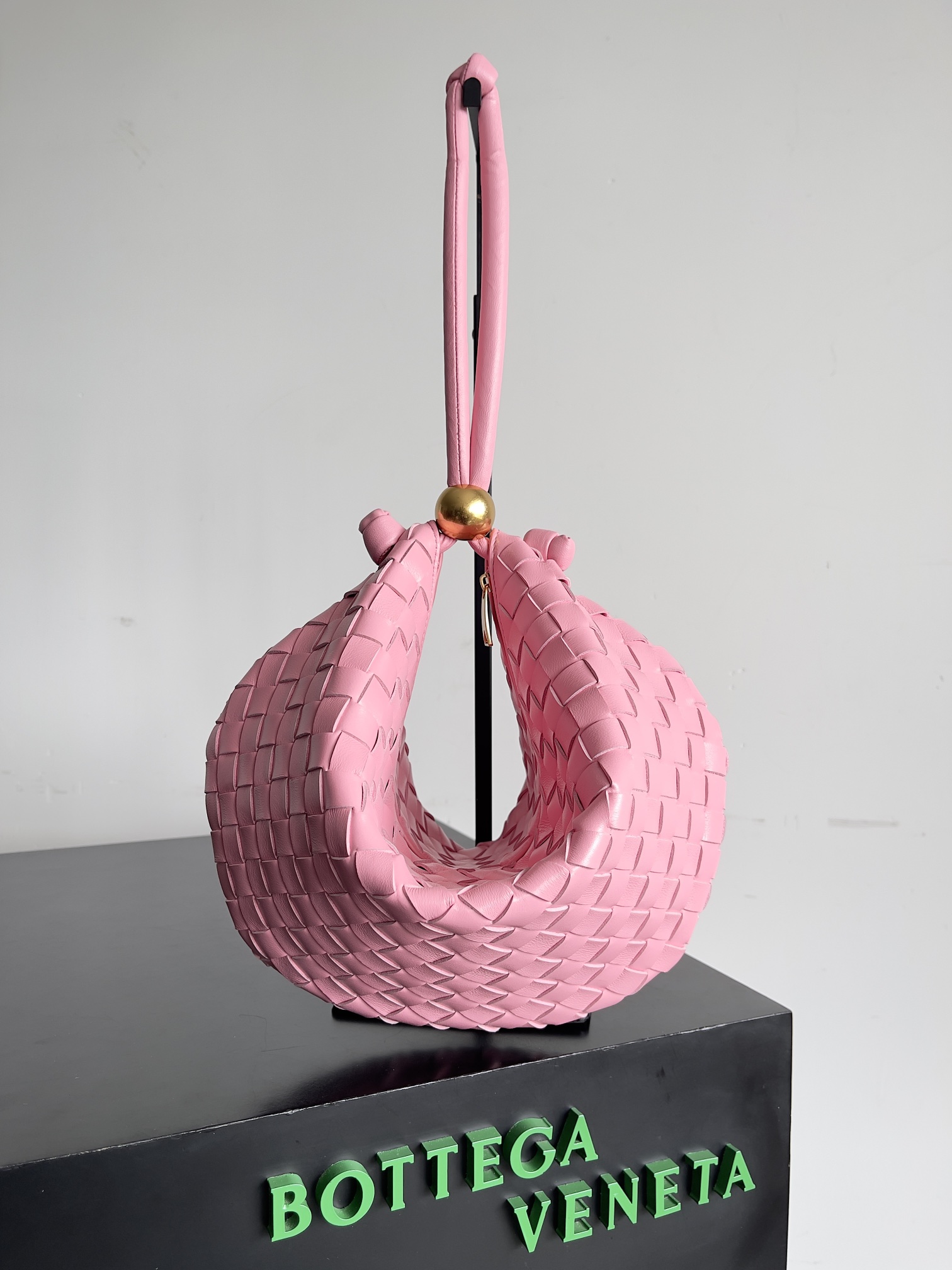 TOP Bottega Veneta BV Turn Bag - Pink