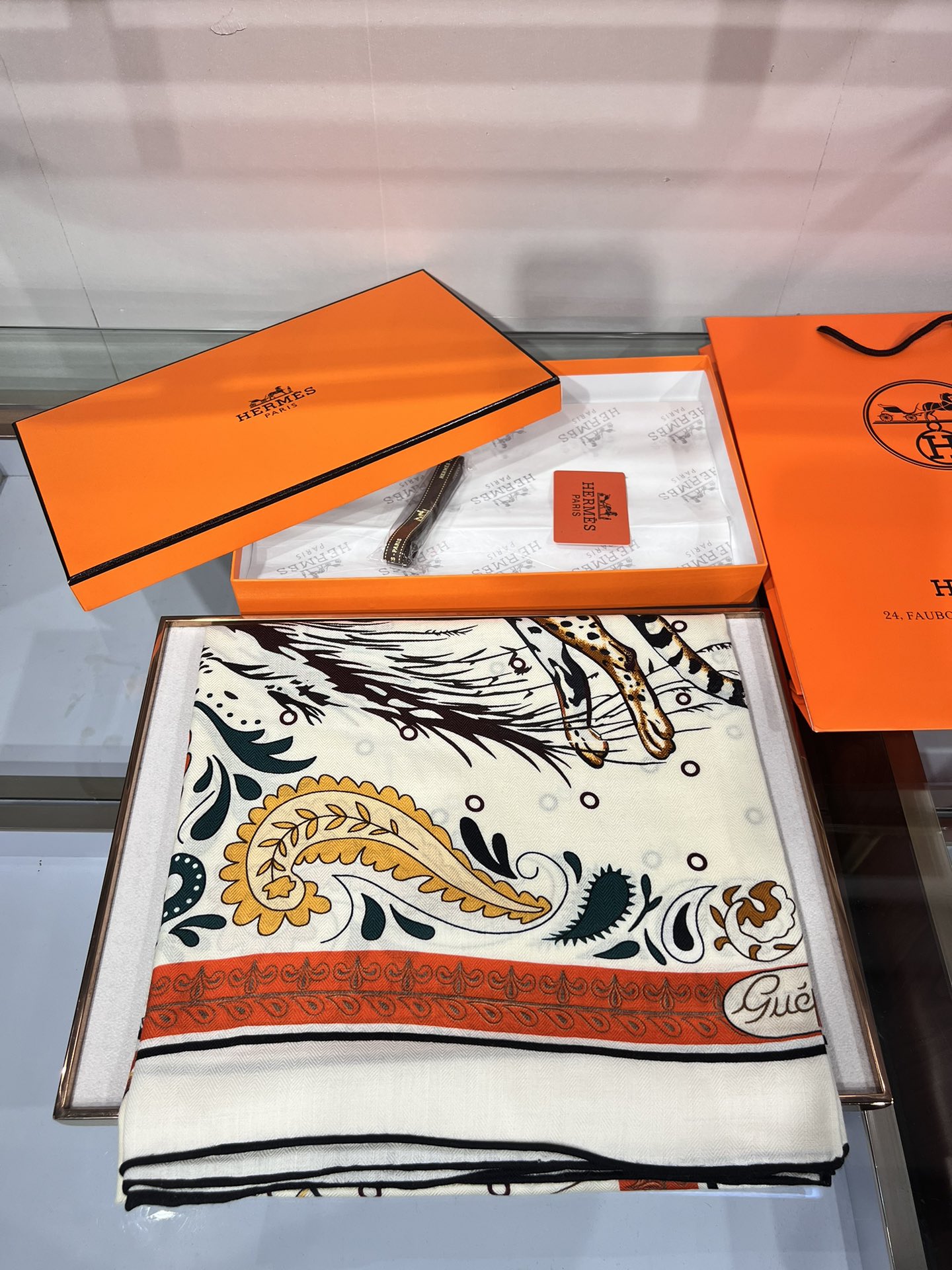 TOP HERMES Square Scarf 140x 140cm - 4 Colors