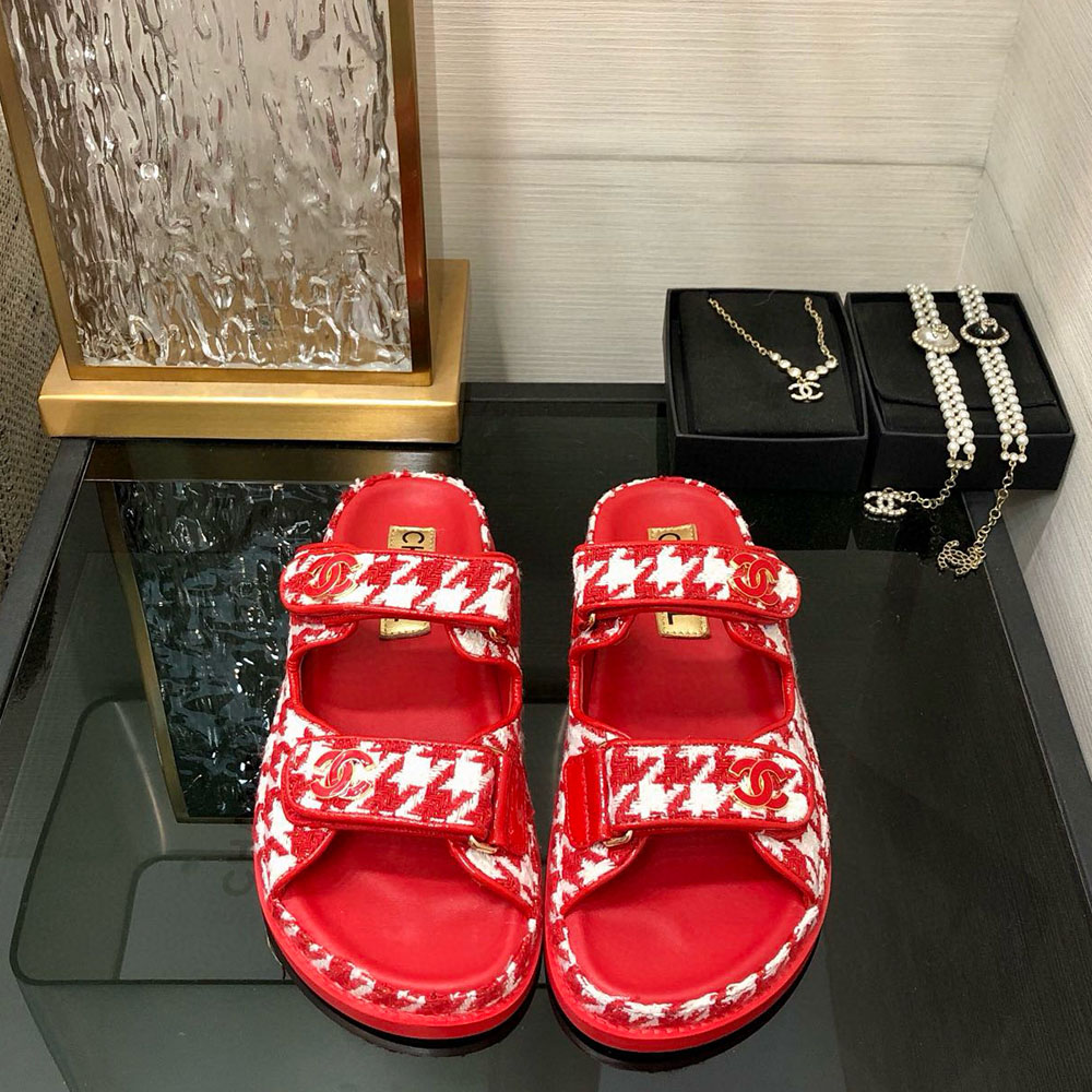 Chanel Fashionable Half Slippers Sandals Slide（Replica）