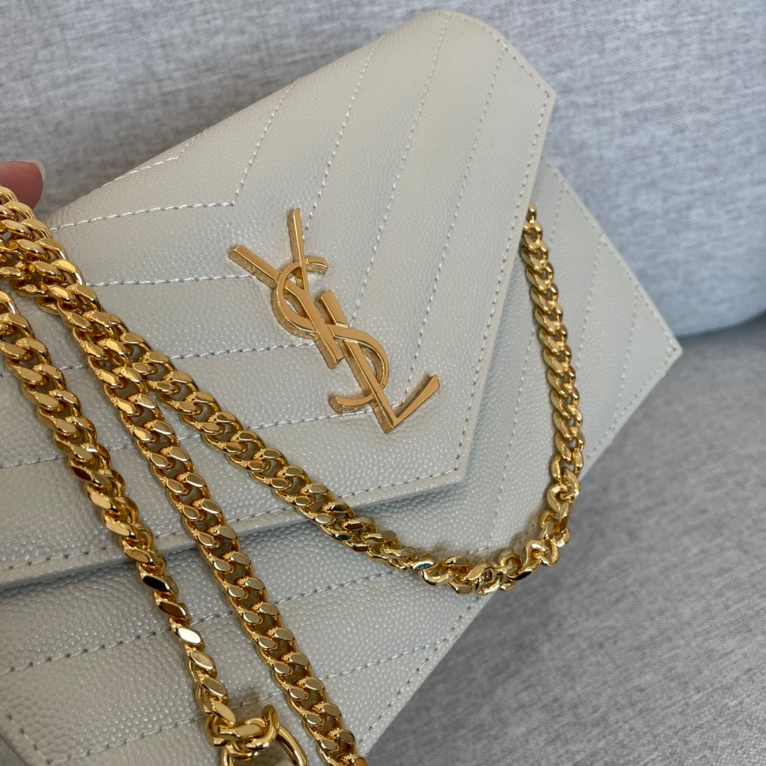 TOP Yves Saint Laurent YSL Envelope WOC - White