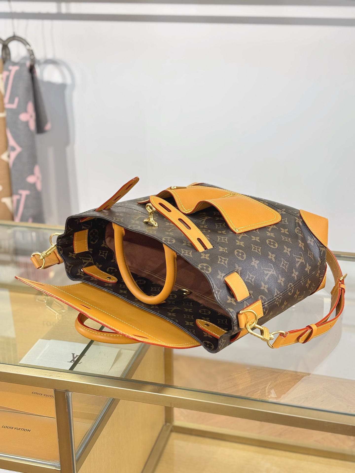 TOP Louis Vuitton LV Steamer 30 Monogram Bag 33x32x14 cm - Brown