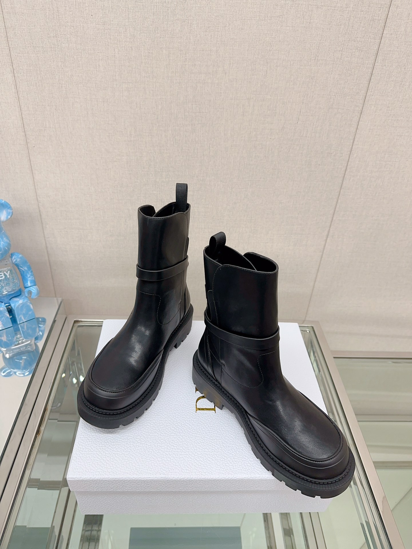 TOP Christian Dior Thick Soled Short Boots Motorcycle Boots - Two Colors