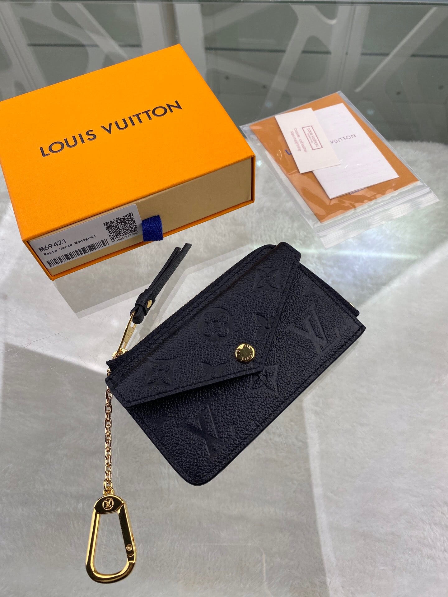 TOP Louis Vuitton LV LV Compact Empreinte Wallet - Black