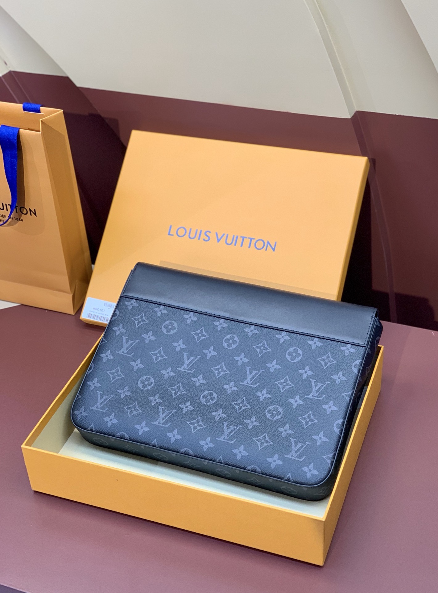 TOP Louis Vuitton LV Pochette Steamer Handbag 32x22x4cm - Black