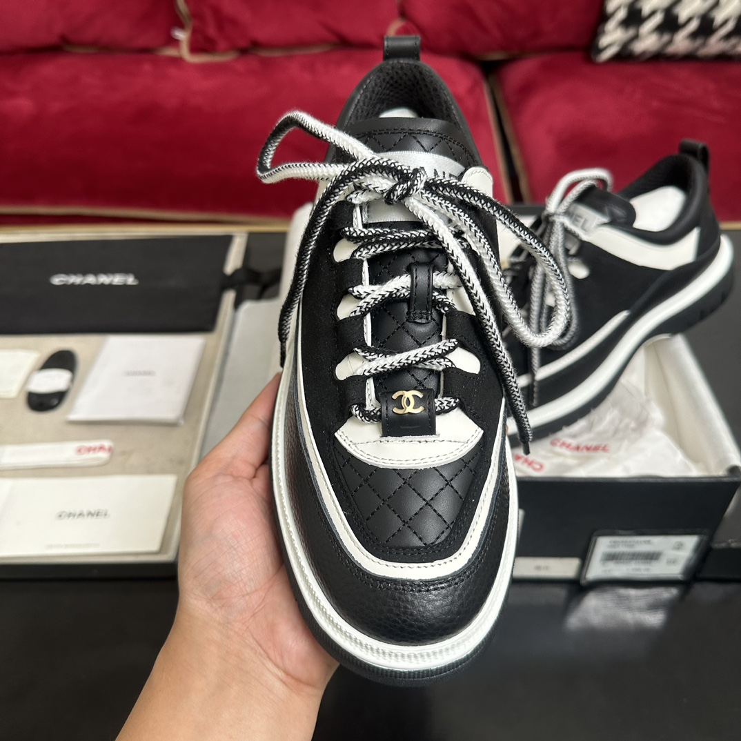 TOP CHANEL Sports Shoes - 2 Colors