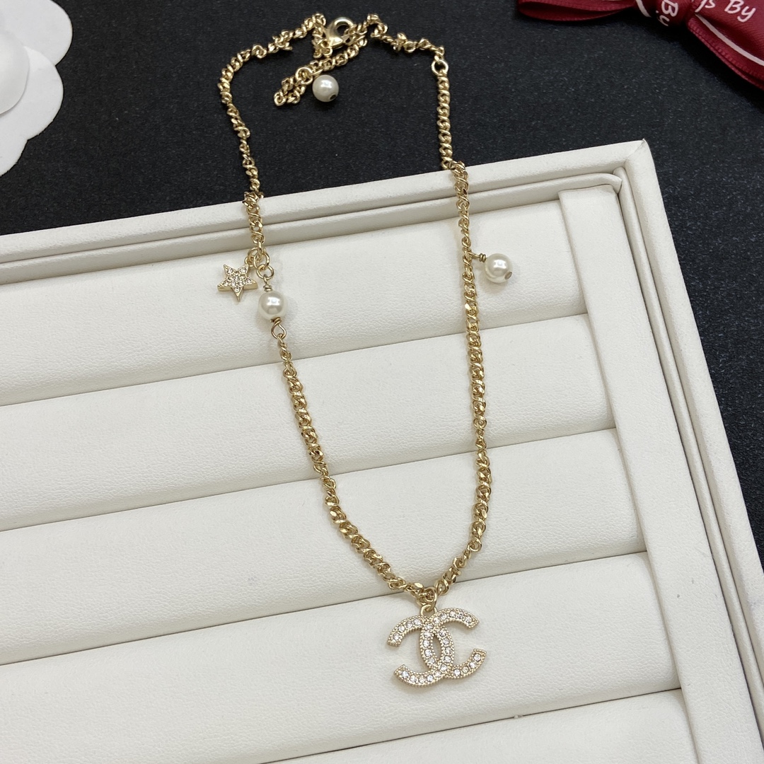 TOP CHANEL Necklaces-2 Colors