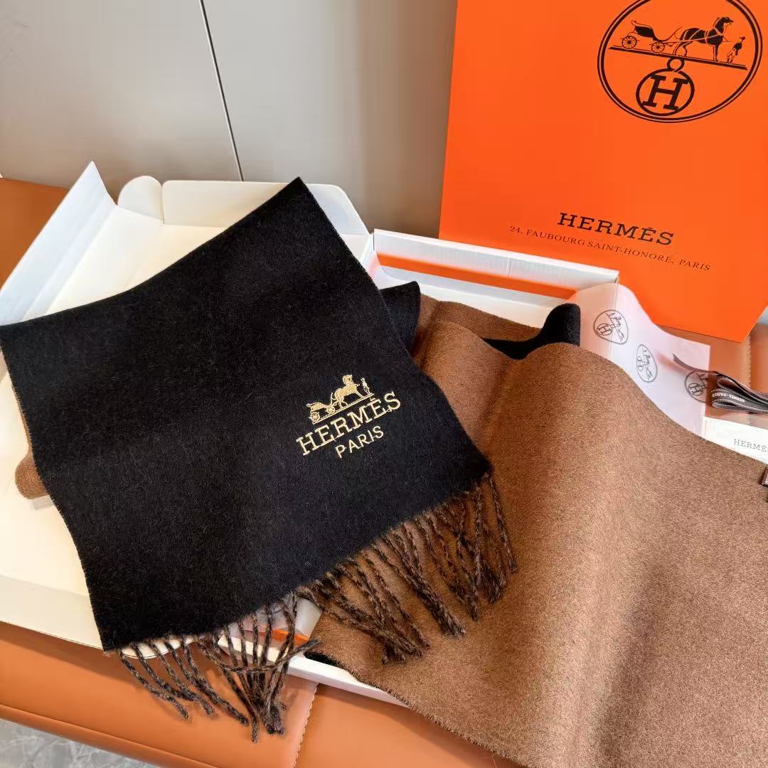 Hermès Double-faced lambswool scarf (Replica)