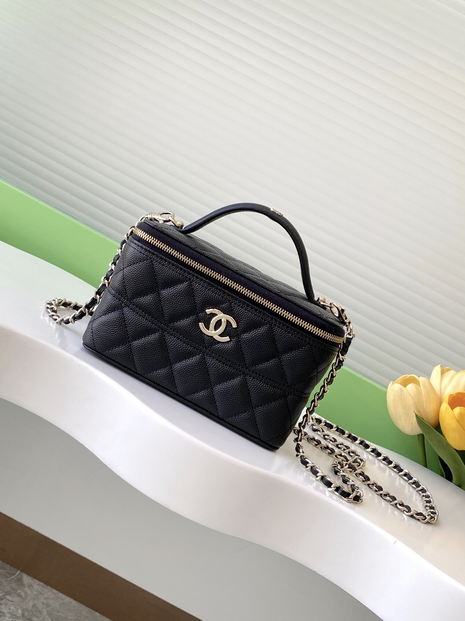 TOP CHANEL Vanity Case Calfskin 17×9.5×8cm - 5 Color