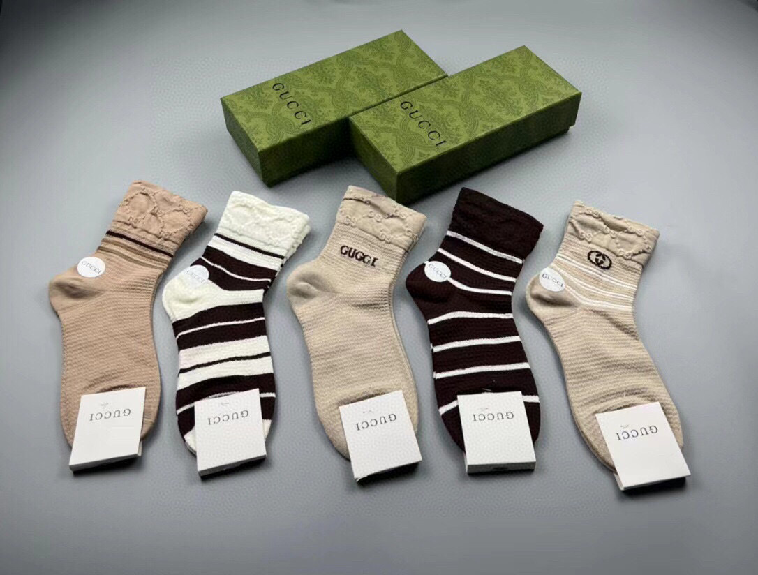 TOP GUCCI Socks - 5 Pieces as a Set