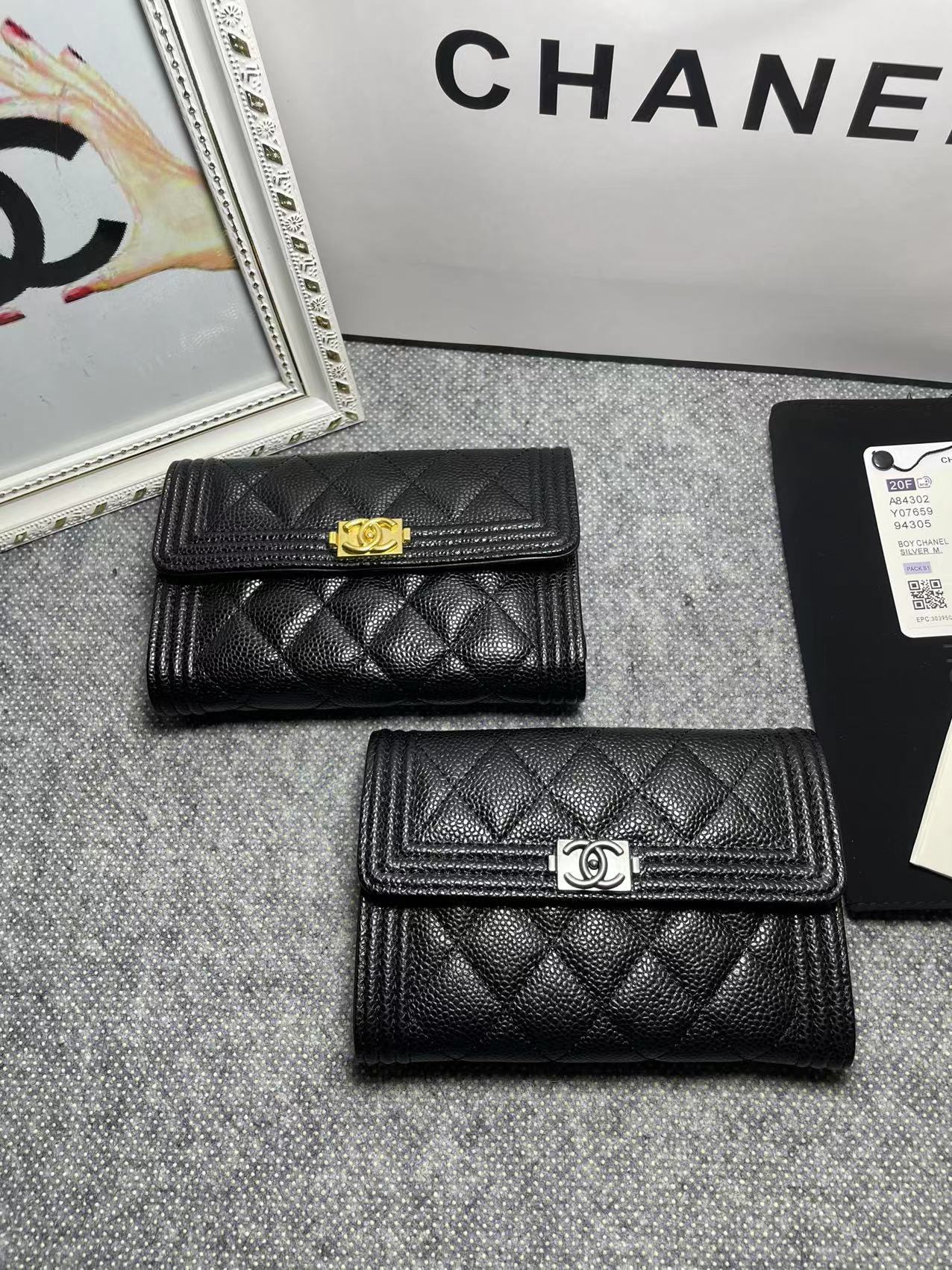 TOP CHANEL Le Boy Wallet Cowhide 10.5*15*3cm - Black