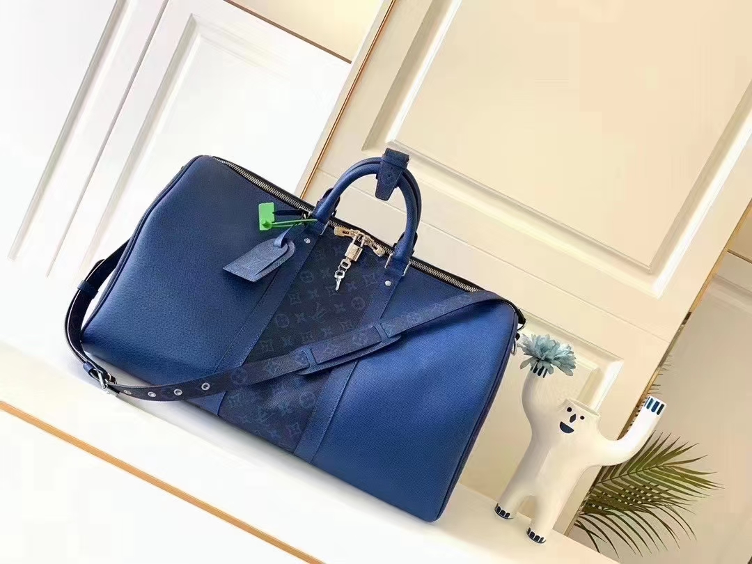 TOP Louis Vuitton LV Men's  Keepall Bandoulière 50 Bag 50cm - 2 Colors