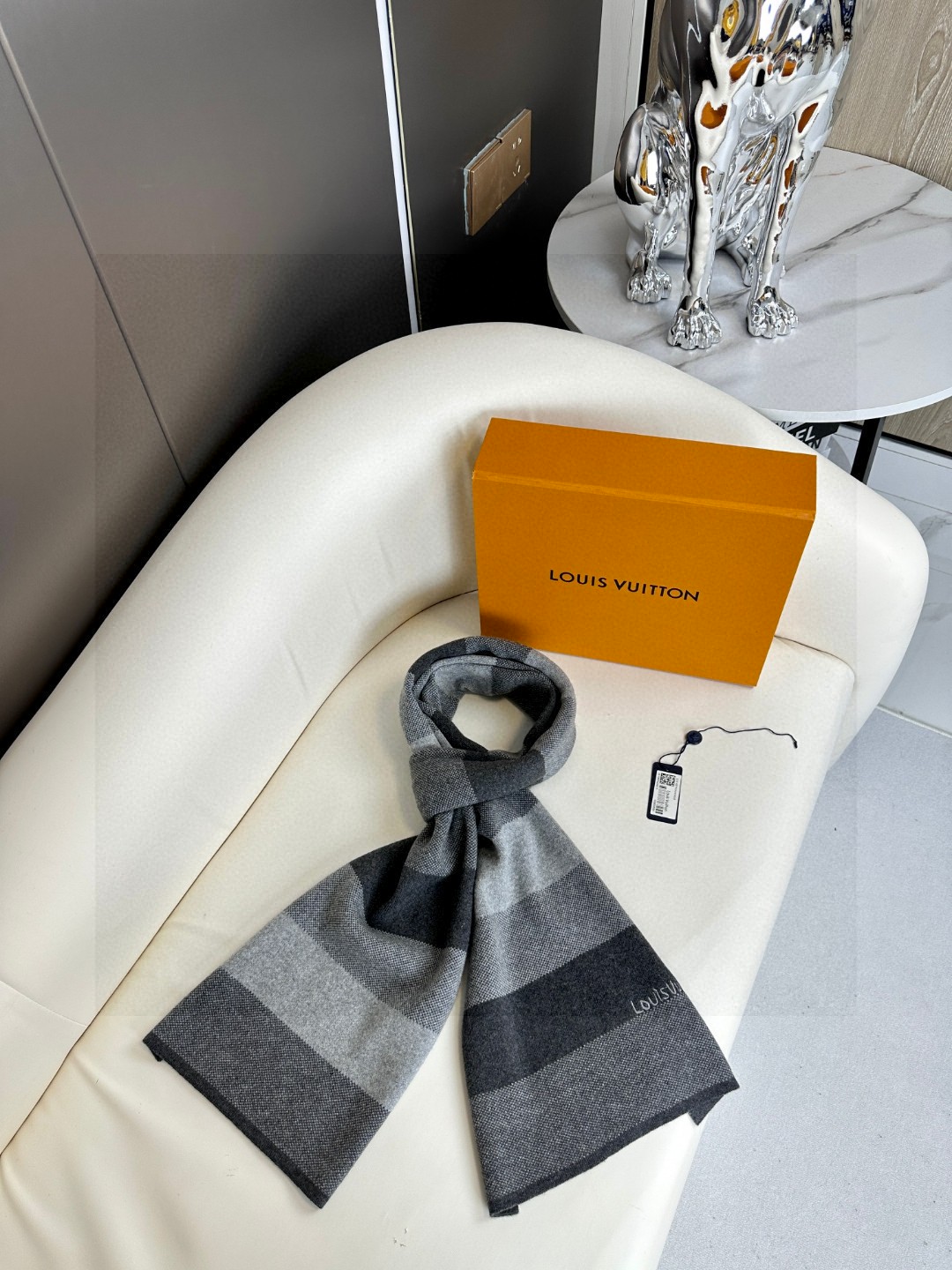 TOP Louis Vuitton LV Knitted Cashmere Classic Stripe Woven Scarf 32x180cm - 3 Color