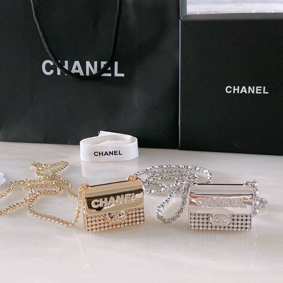 TOP CHANEL Waist Chain With Mini bag - Silver/Gold