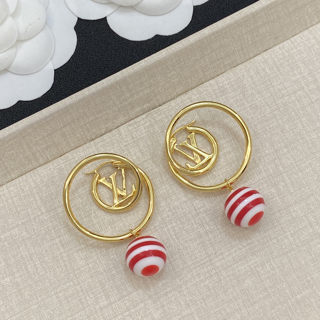 TOP Louis Vuitton LV Earrings - 2 Color
