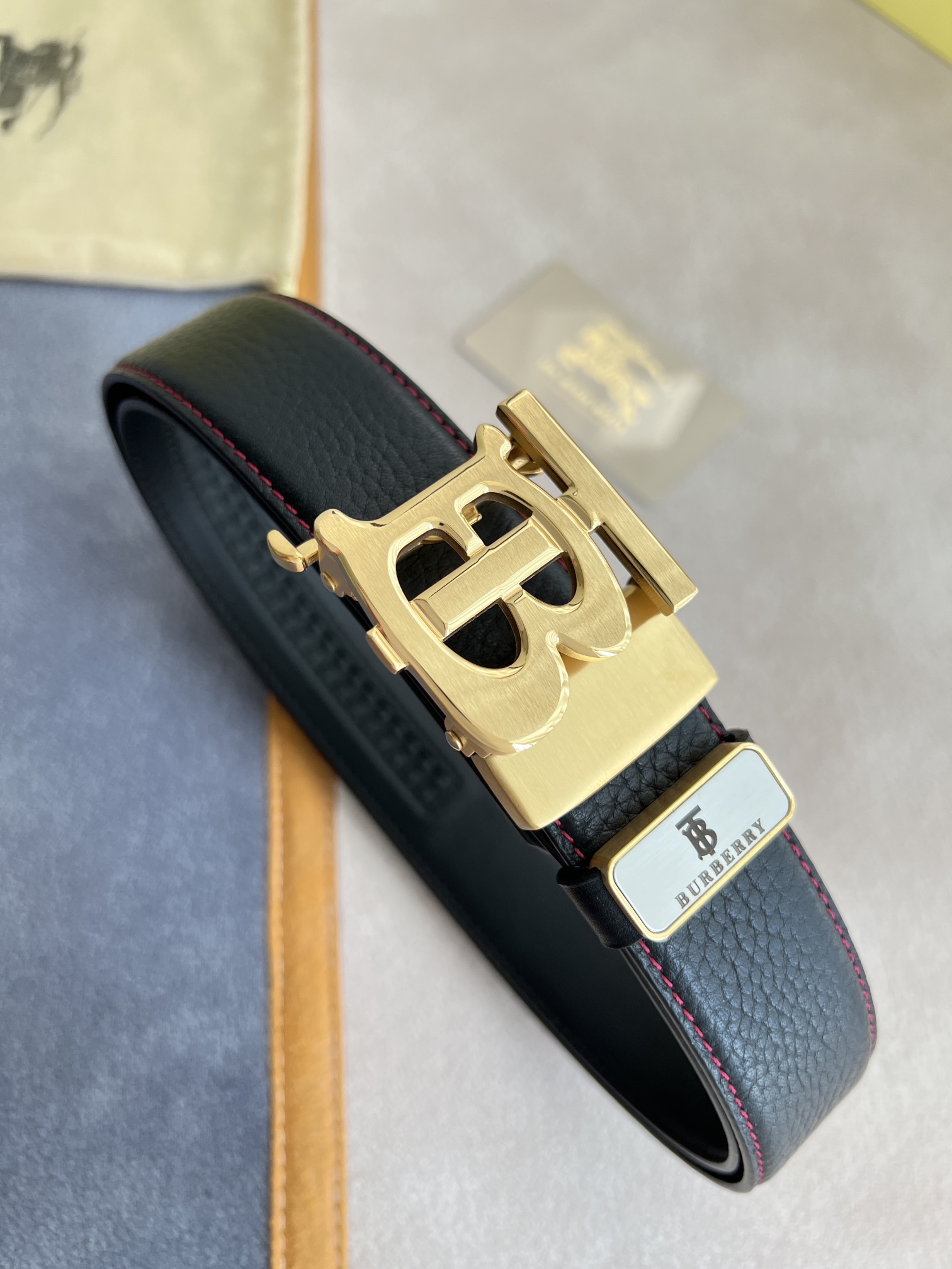 Burberry Men's Genuine Leather Automatic Belt, TB Logo Metal Buckle, Luxury Business Waist Belt