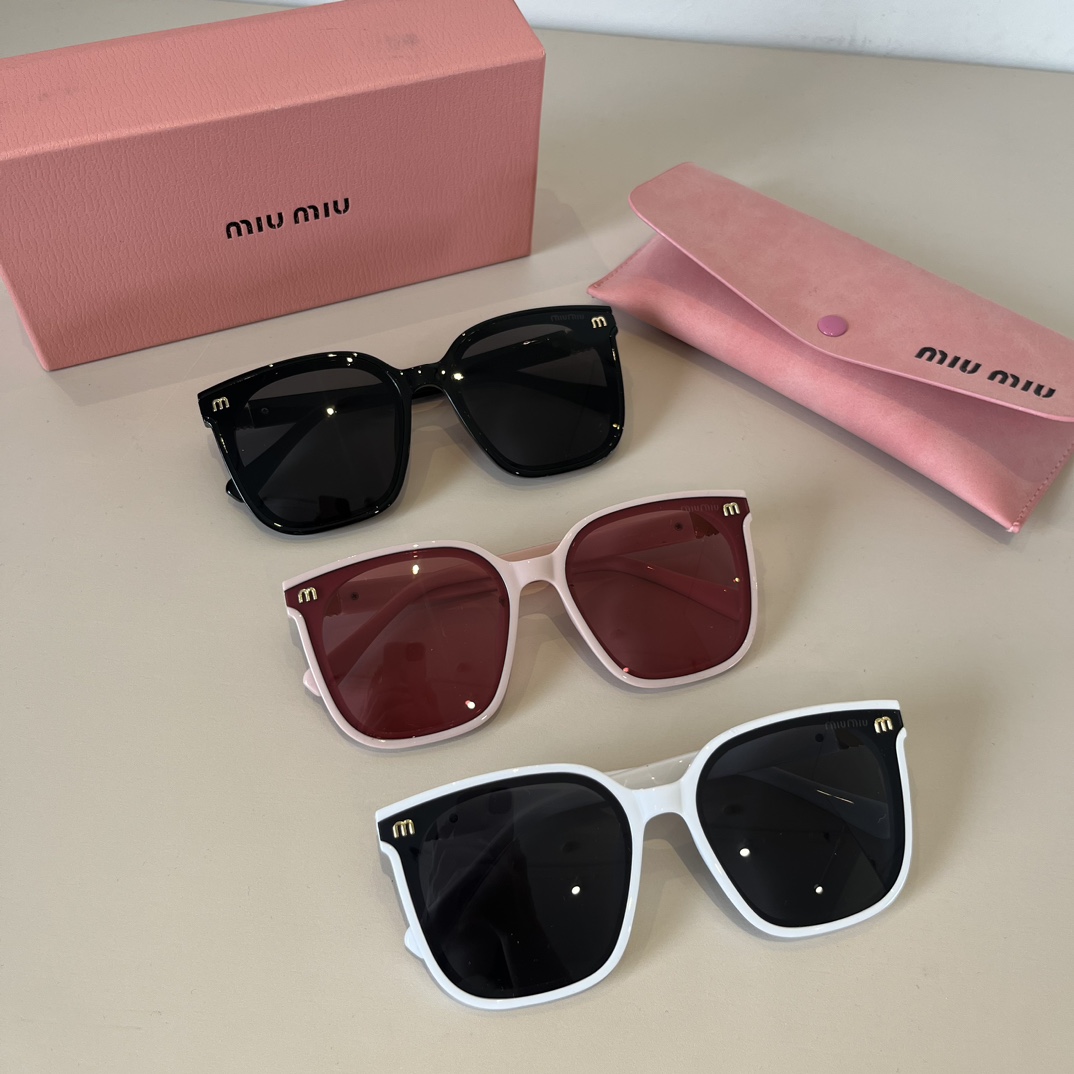 TOP Miu Miu Sunglasses - 3 Colors