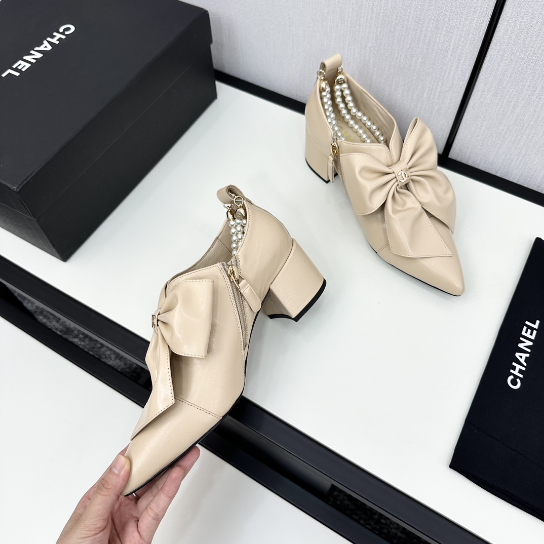 TOP CHANEL Short Boots with Big Bow & Pearl - 3 Color