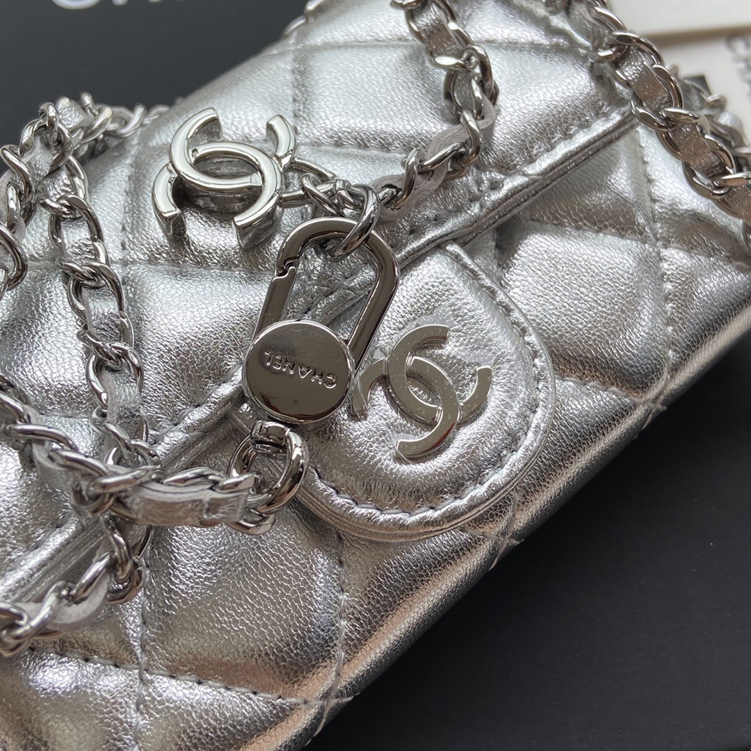 TOP CHANEL Small Chain Card Bag Sheepskin 11×7cm -  2 Colour