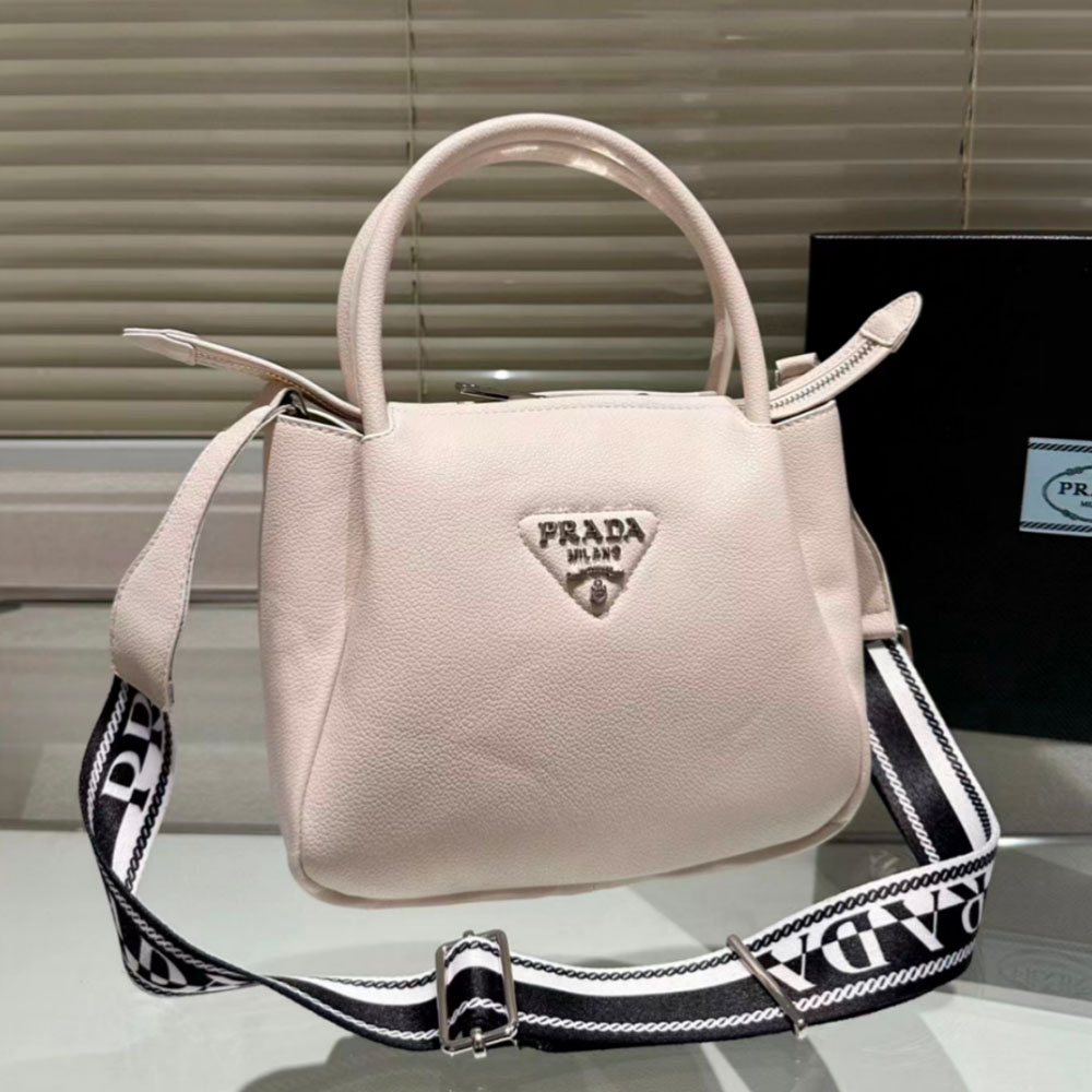 Prada Triangle Opening&Closing Handbag（Replica）