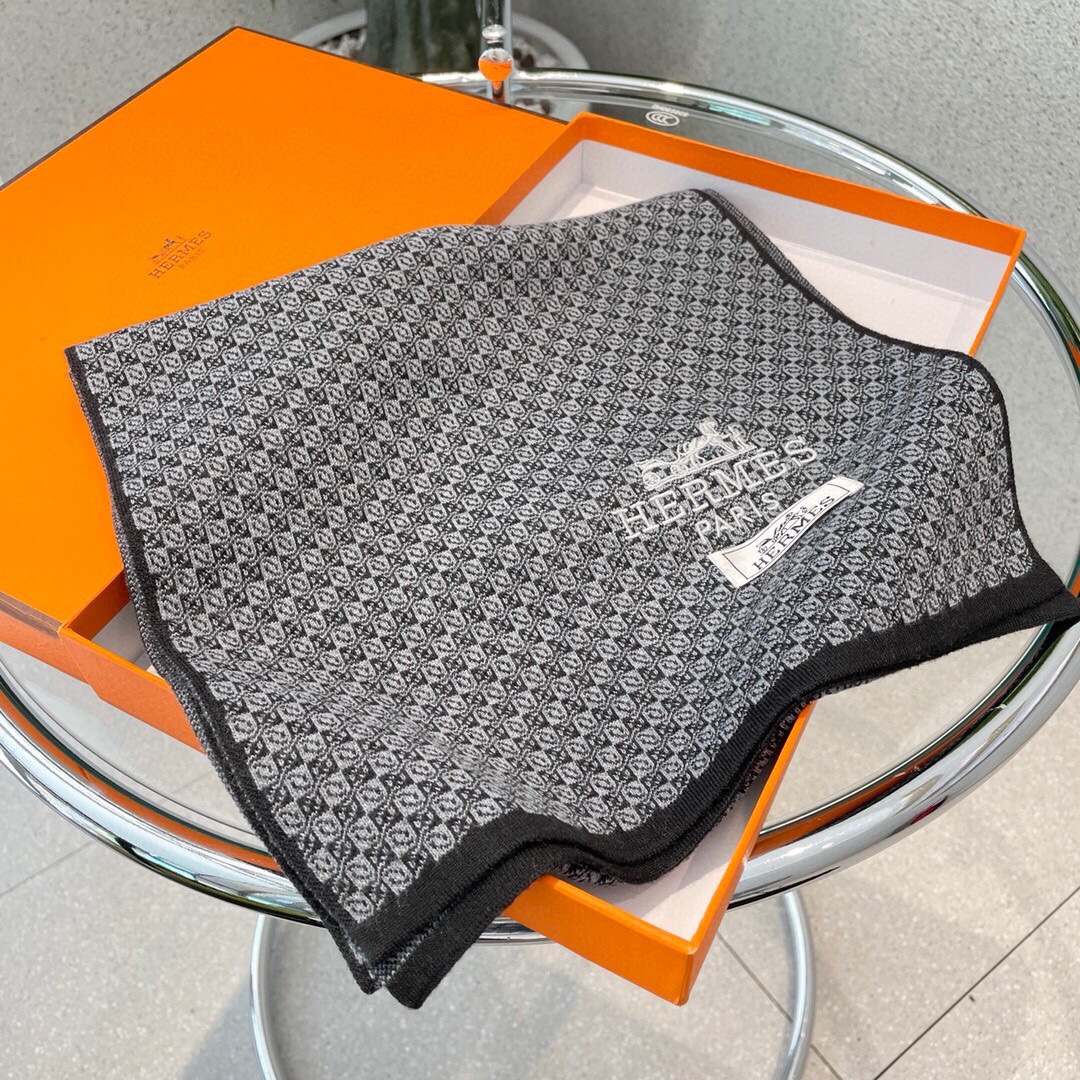 TOP HERMES Cashmere Scarf 180*32 cm - 3 Colors