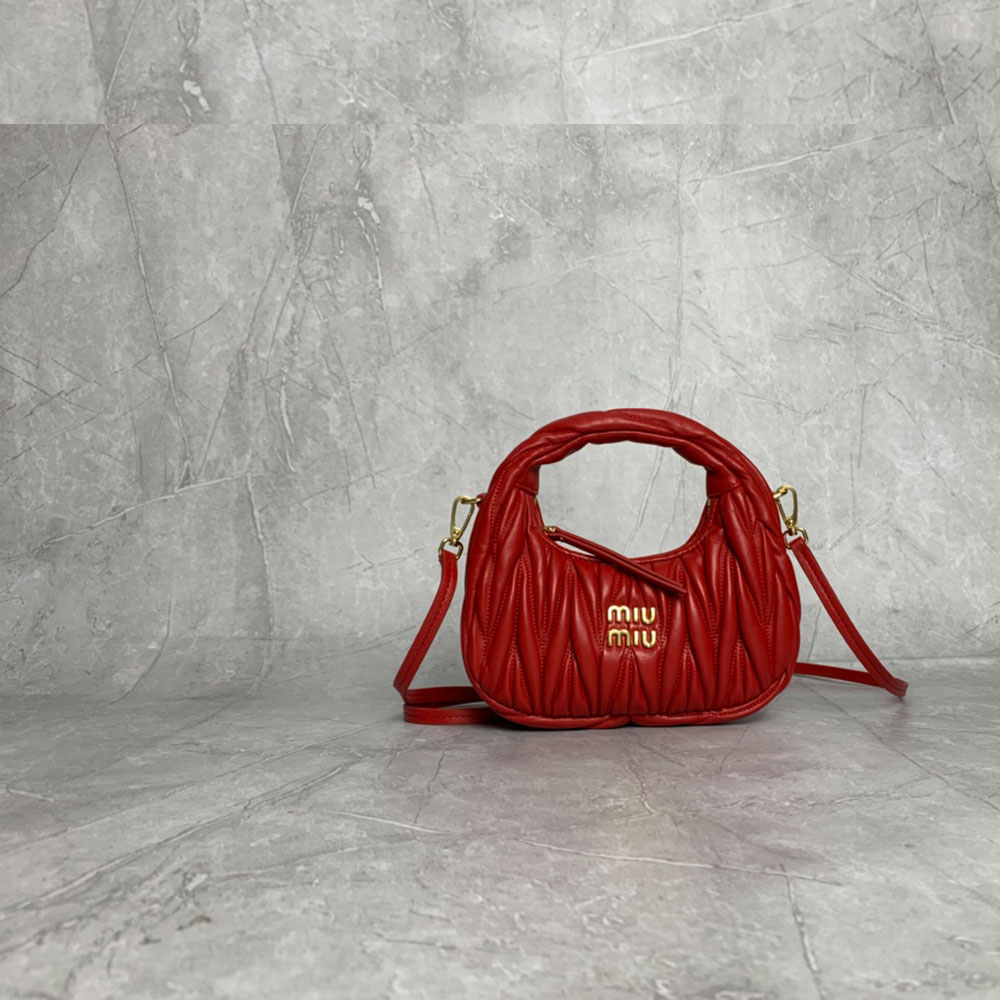 MIU MIU Wander matelassé hobo bag Mini&Small (Replica)