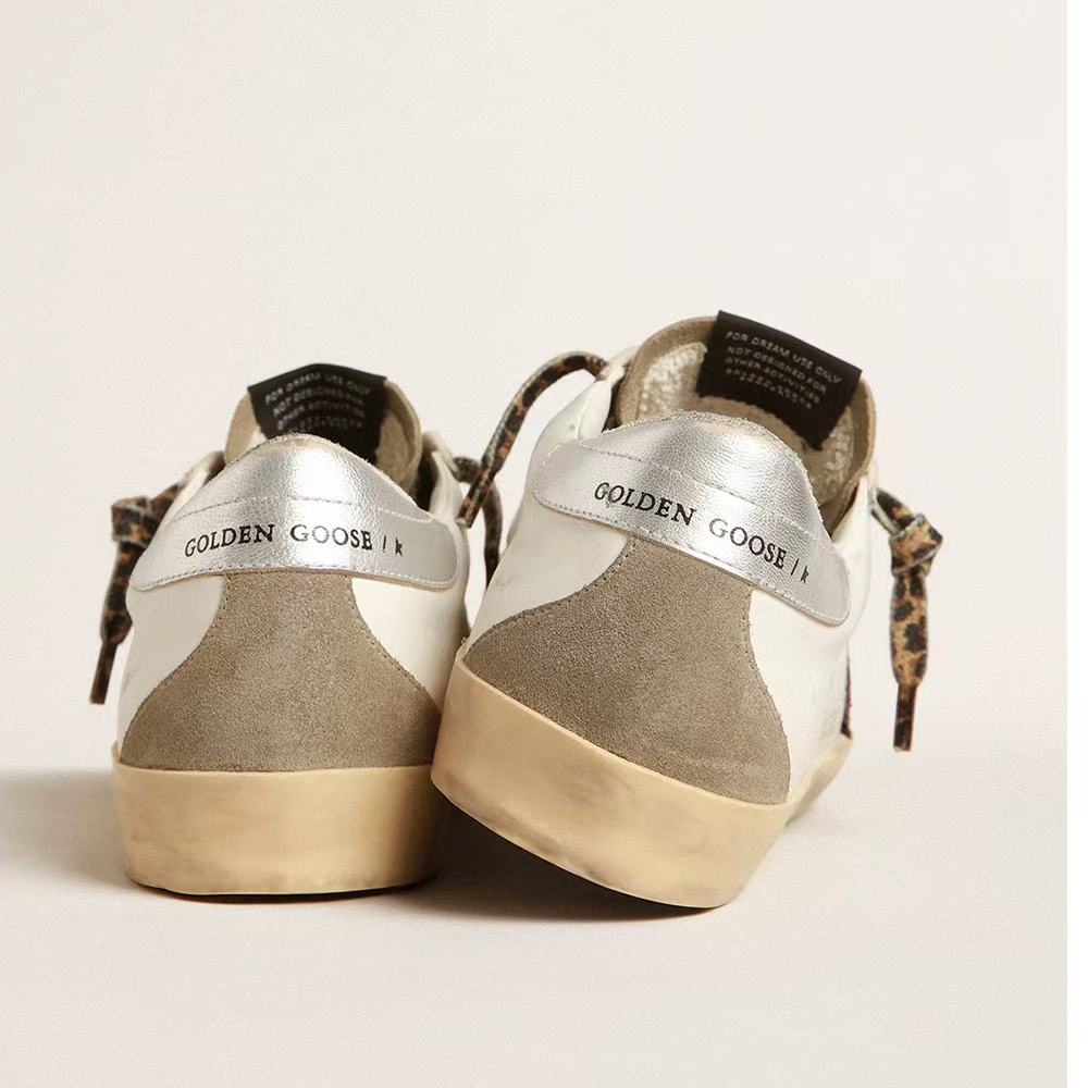 Golden Goose Super-Star with burgundy glitter star and silver heel tab (Replica)