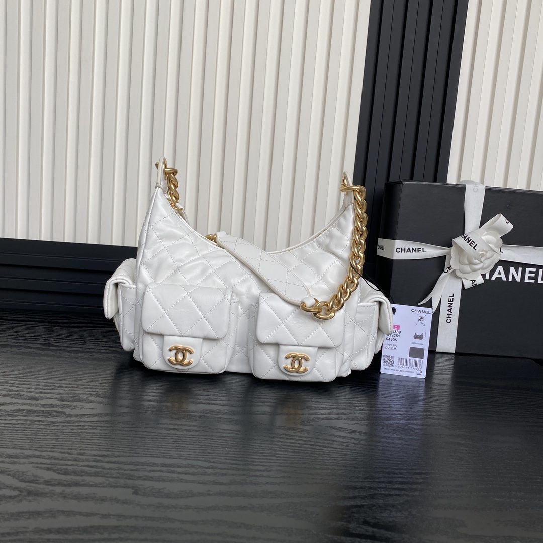 TOP CHANEL Hobo Bag 22x31x15cm - White
