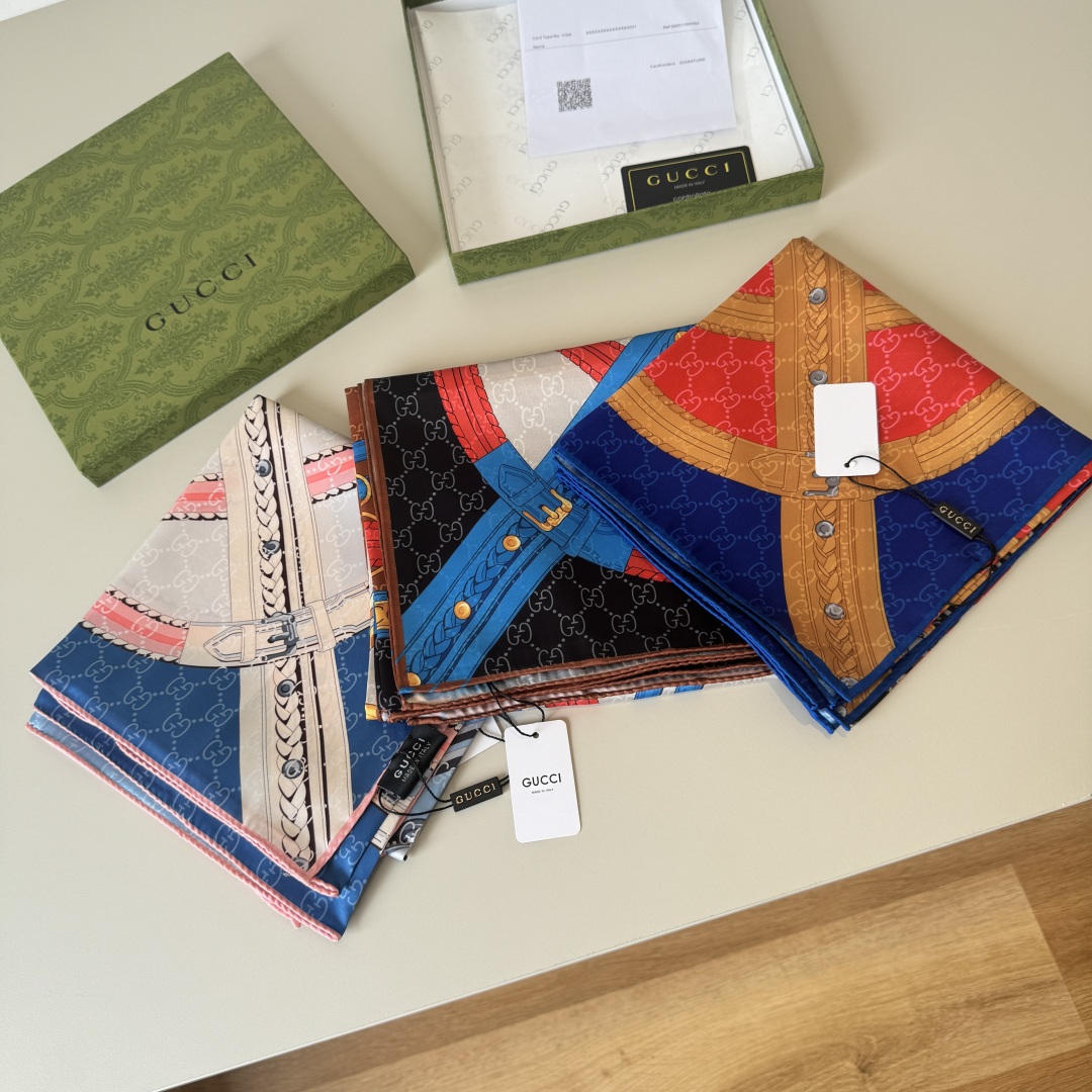 TOP GUCCI  Silk Scarf 90×90 cm - 3 Colors