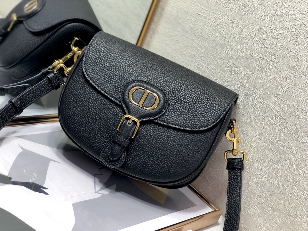 TOP Christian Dior Bobby Bag Grainy Leather Medium 22cm - Black
