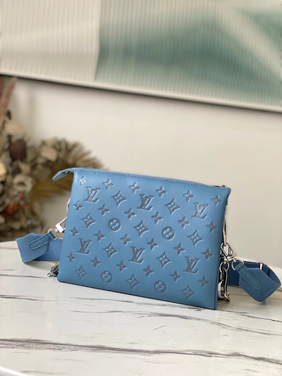 TOP Louis Vuitton LV £V Coussin 26x20x12cm - Blue