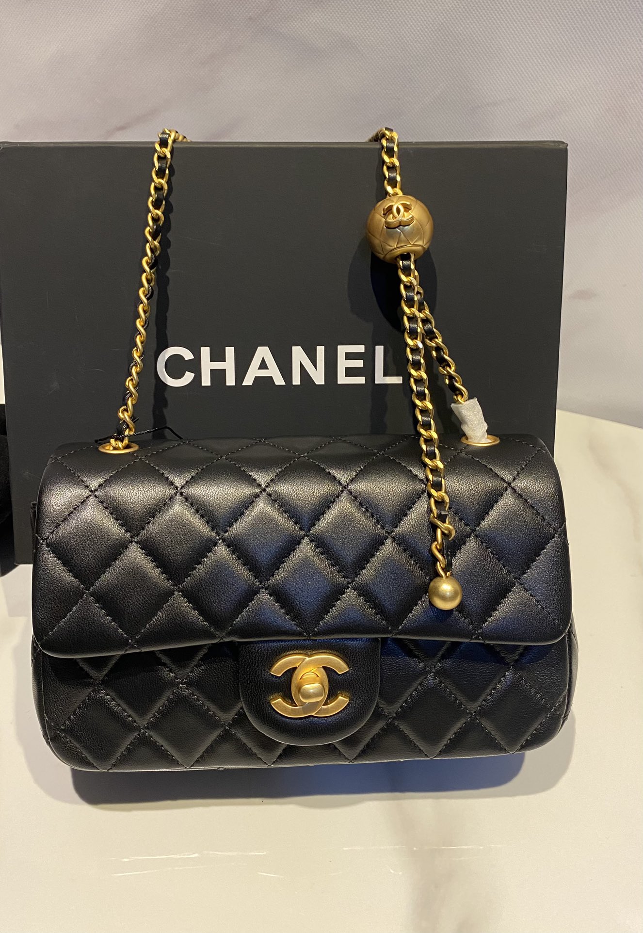 TOP CHANEL CF Classic Flap Bag With Golden Ball 17cm/20cm - GHW - Black