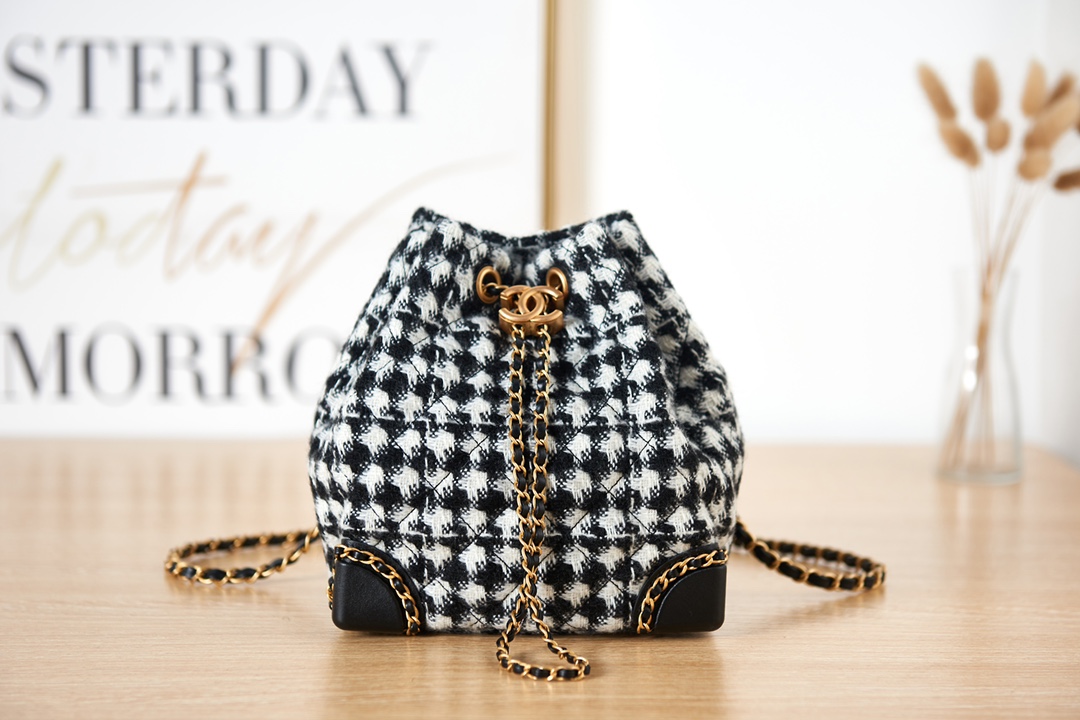TOP CHANEL Tweed Mini BackPack Bag 18*19.5*14cm - Black & GHW