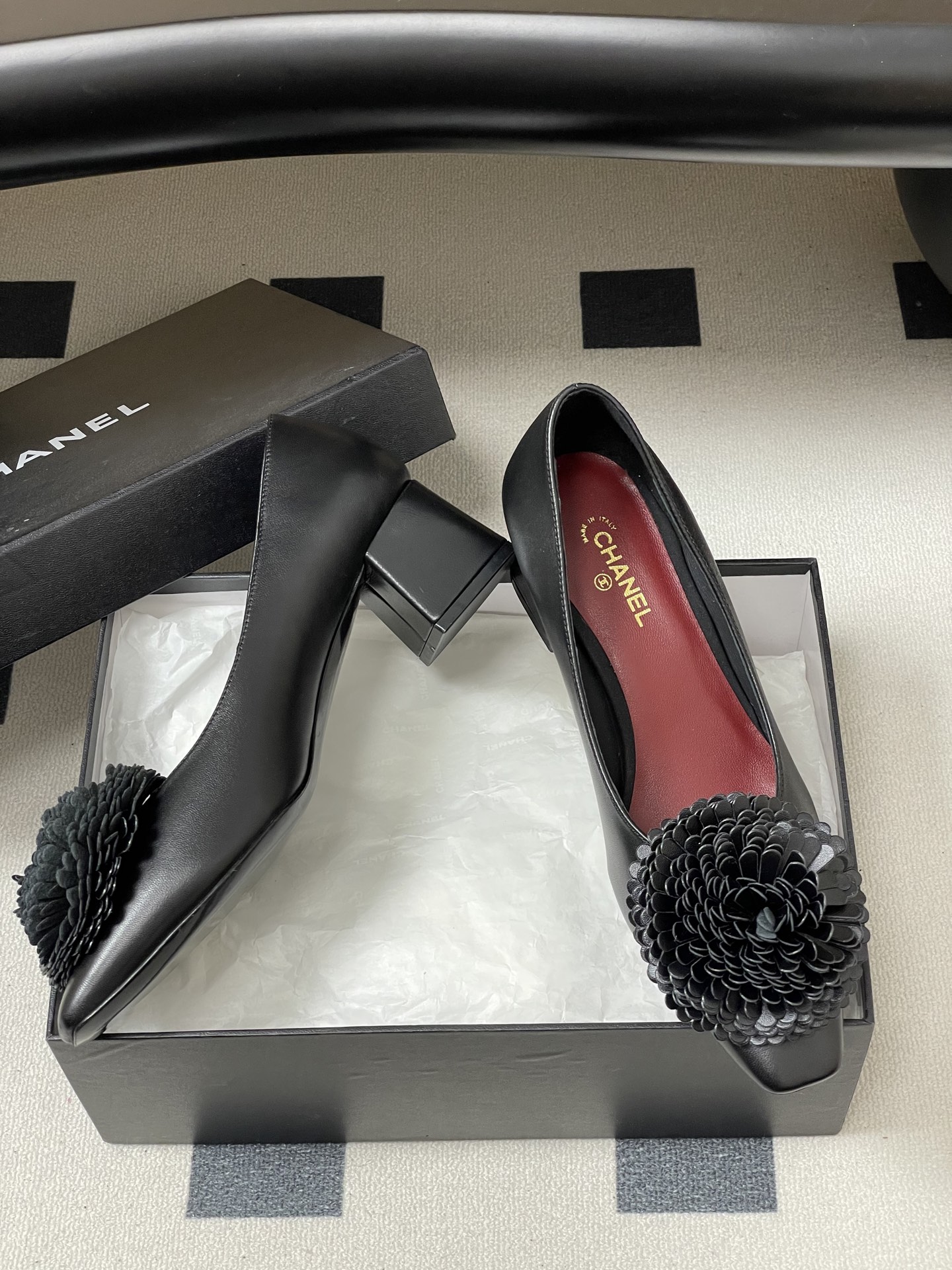 TOP CHANEL 5.5cm Heels Height CC Pumps - 3 Color