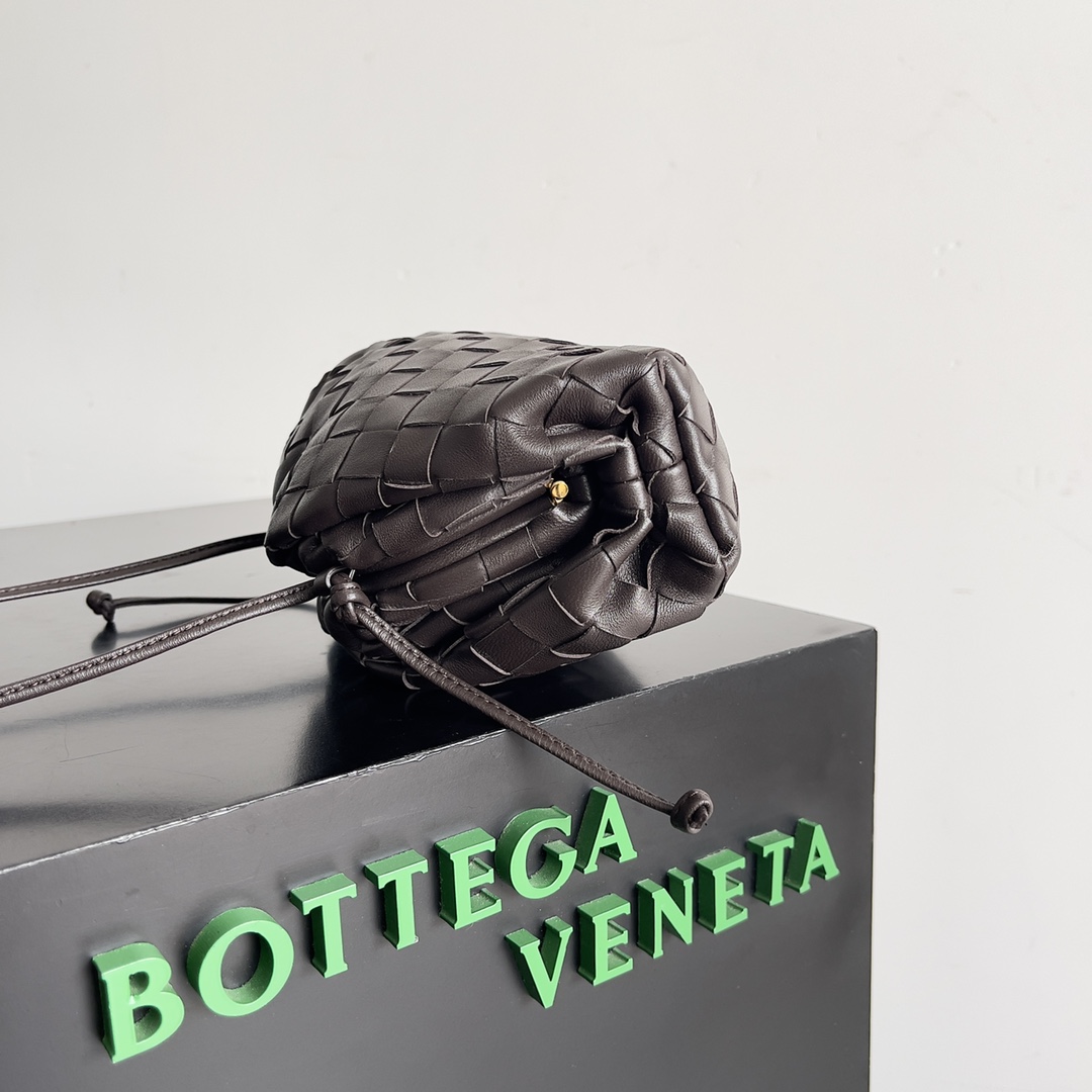 TOP Bottega Veneta BV Mini Pouch Bags 22x12x7cm - Brown