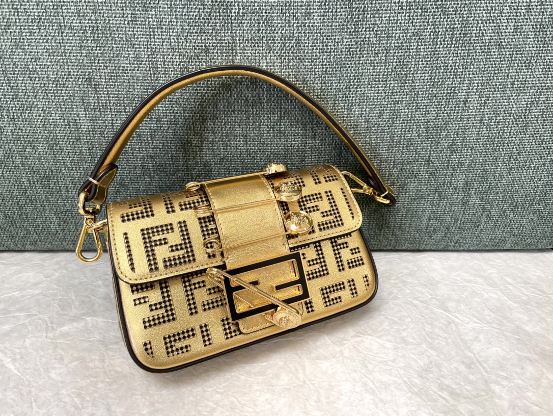 TOP FENDI x VERSACE Fendace Logo Metallic Brooch Baguette Bag 20x13x5cm-4 Colors