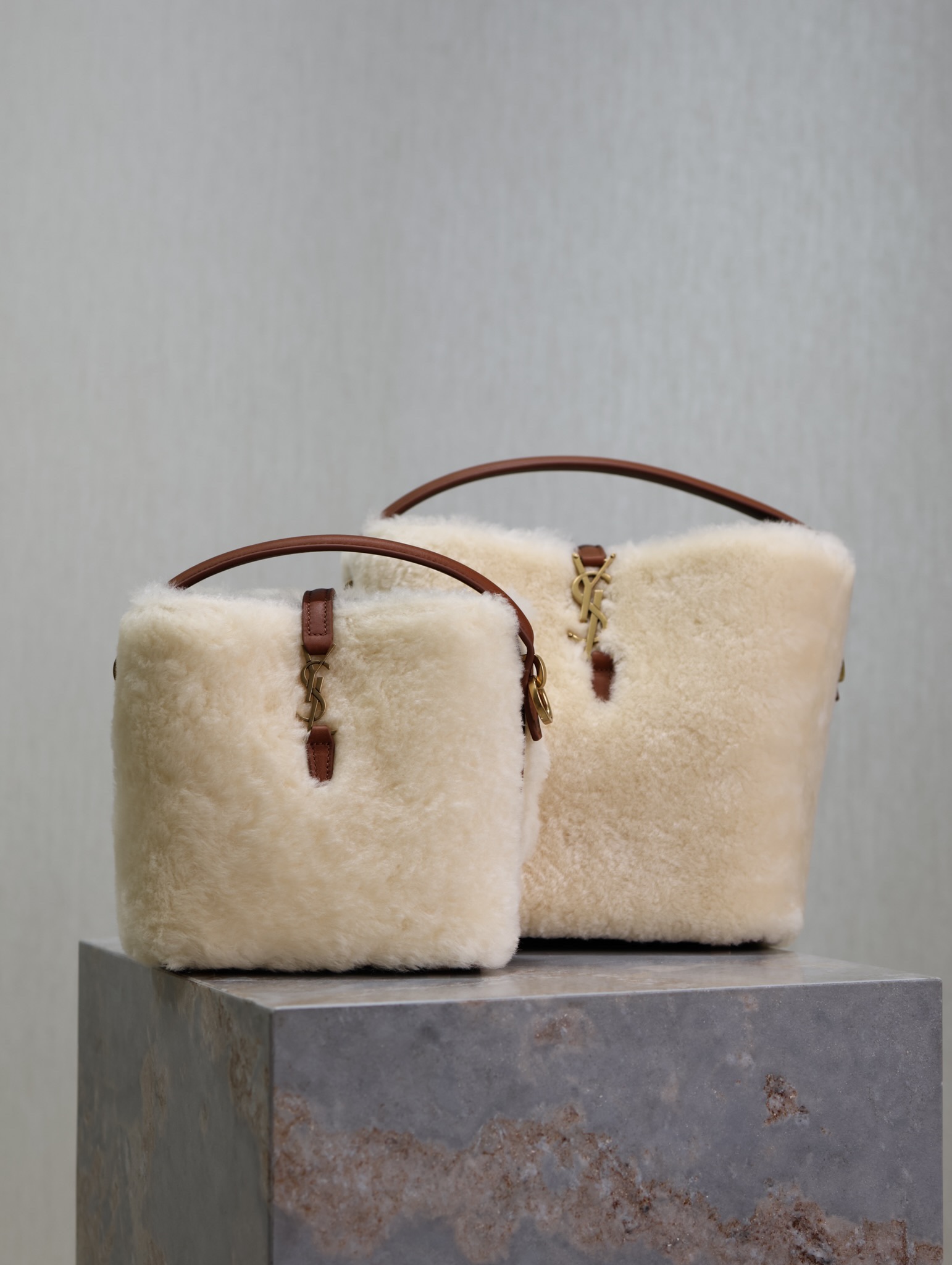 TOP Yves Saint Laurent YSL LE 37 Lambswool Bag 15x13x6cm/17×20×13cm -Brown