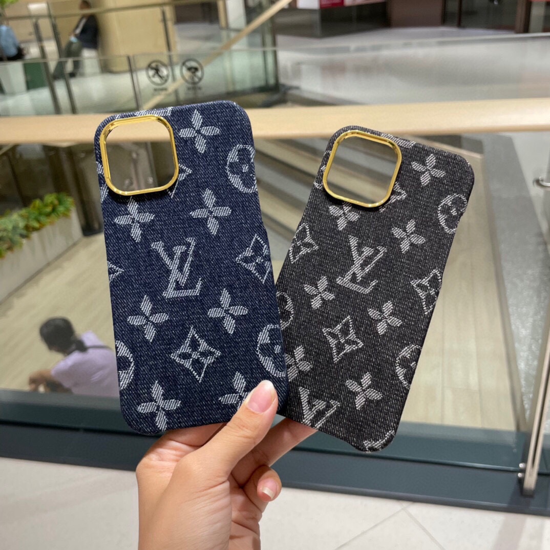 TOP Louis Vuitton LV Iphone case - 2 Color