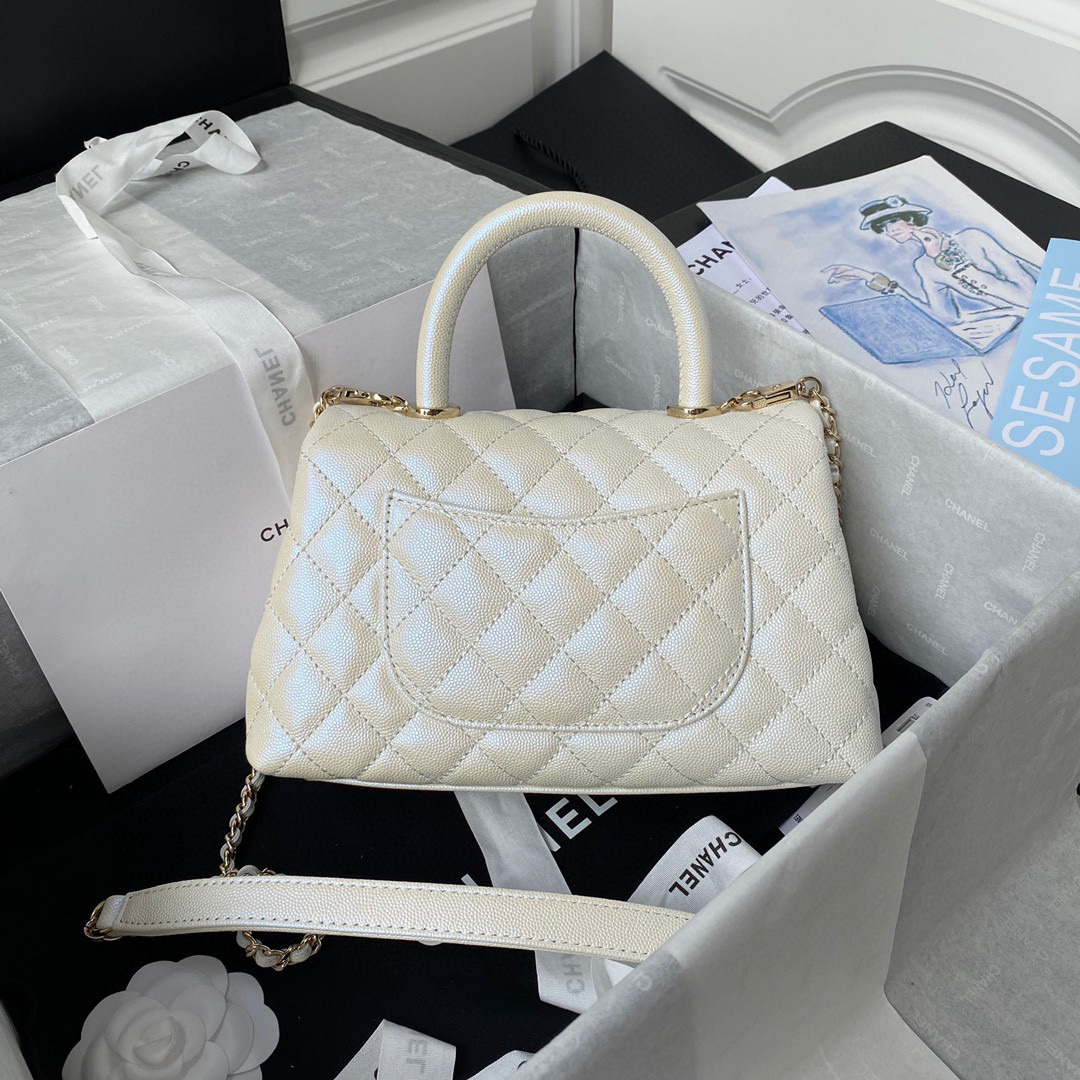TOP CHANEL CoCo Handle Bag Carviar Medium 23cm - Pearl White & GHW