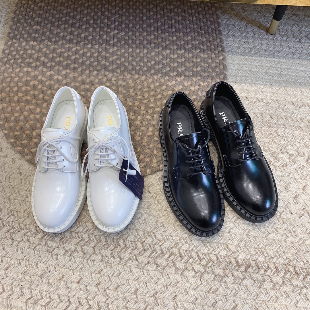TOP PRADA New Triangle Derby Shoes - 2 Colors