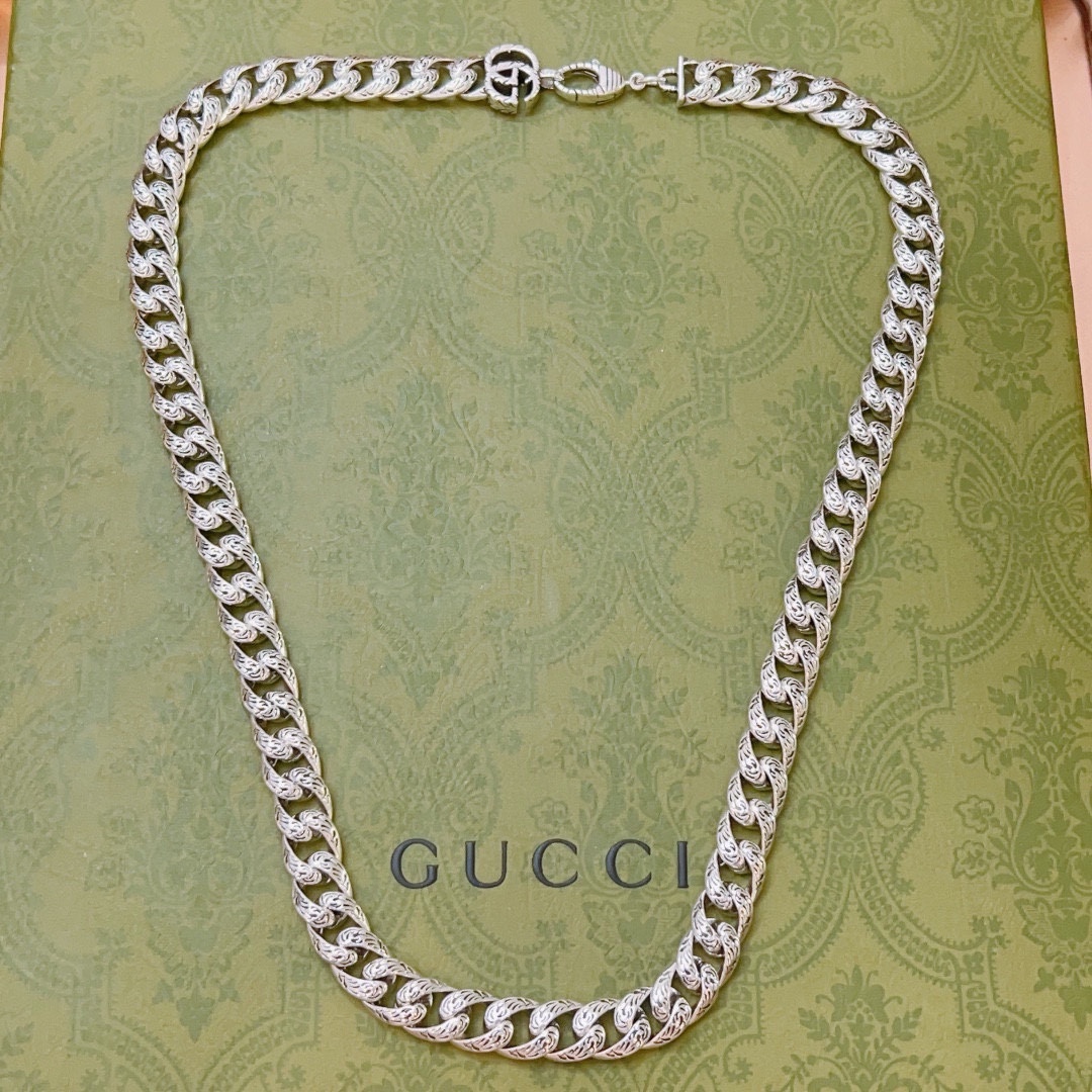 TOP GUCCI GG Necklace