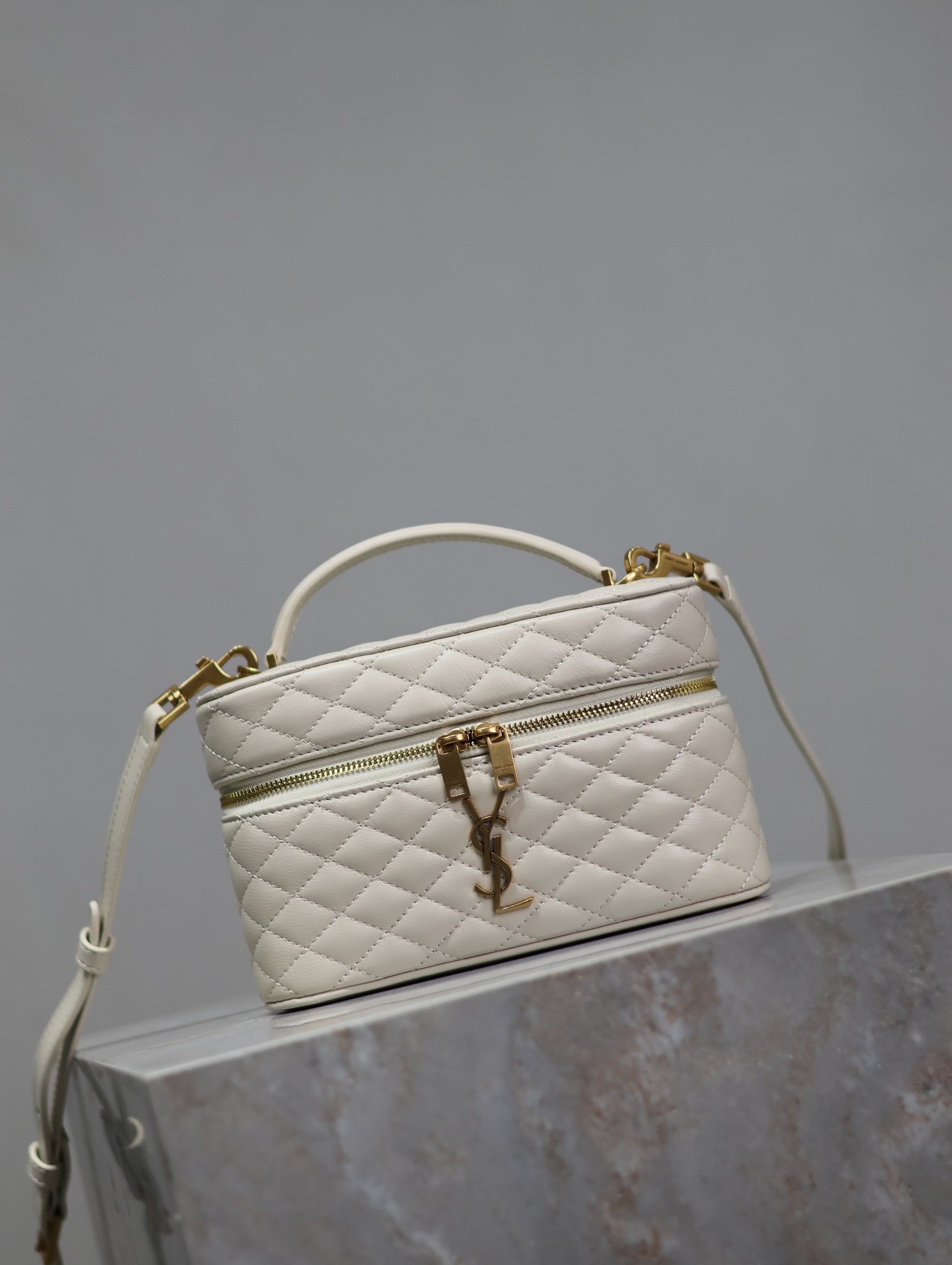 TOP Yves Saint Laurent YSL Gaby Mini Makeup Bag 18x11x6.5cm - White&GWH